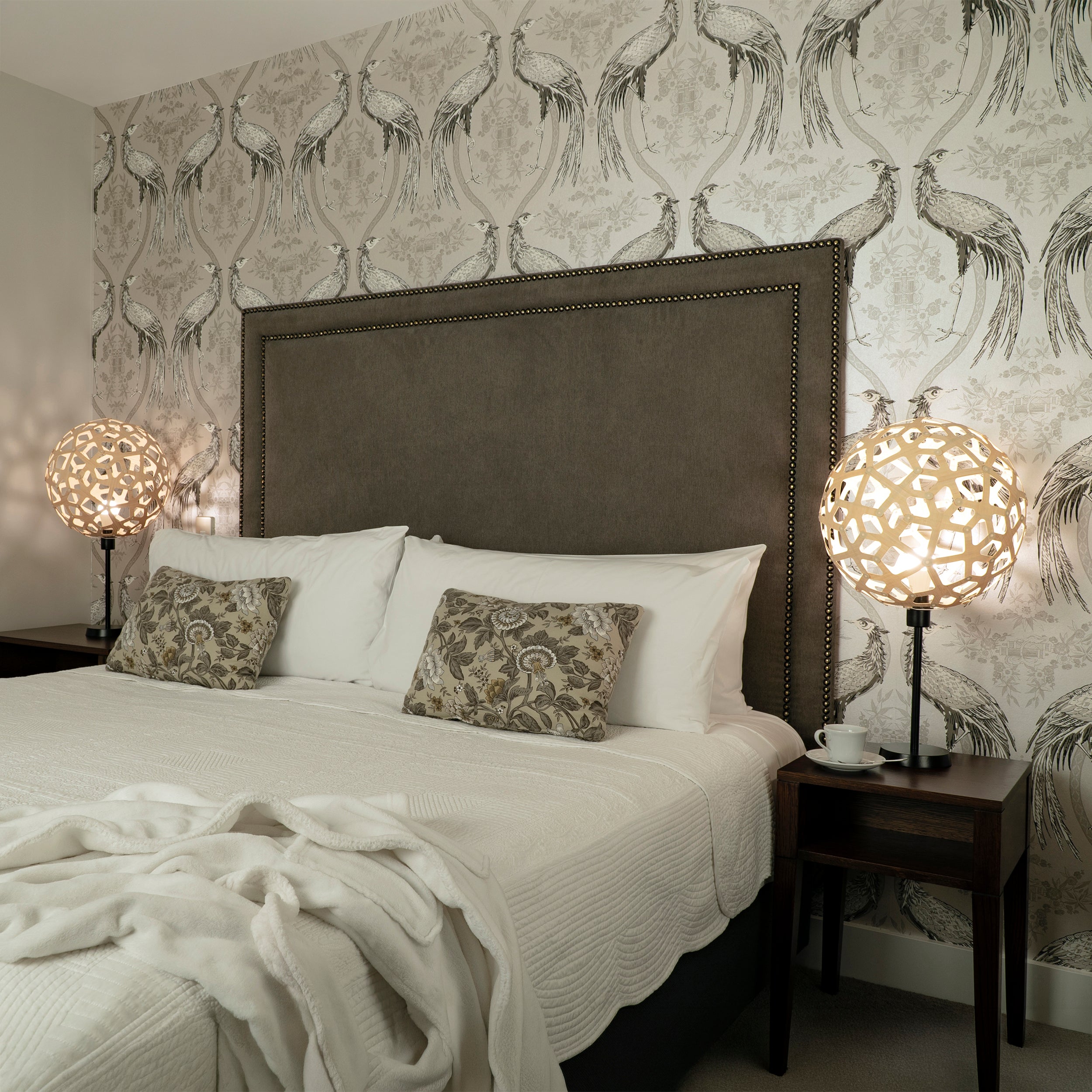 Coral Table Lamp: LS
