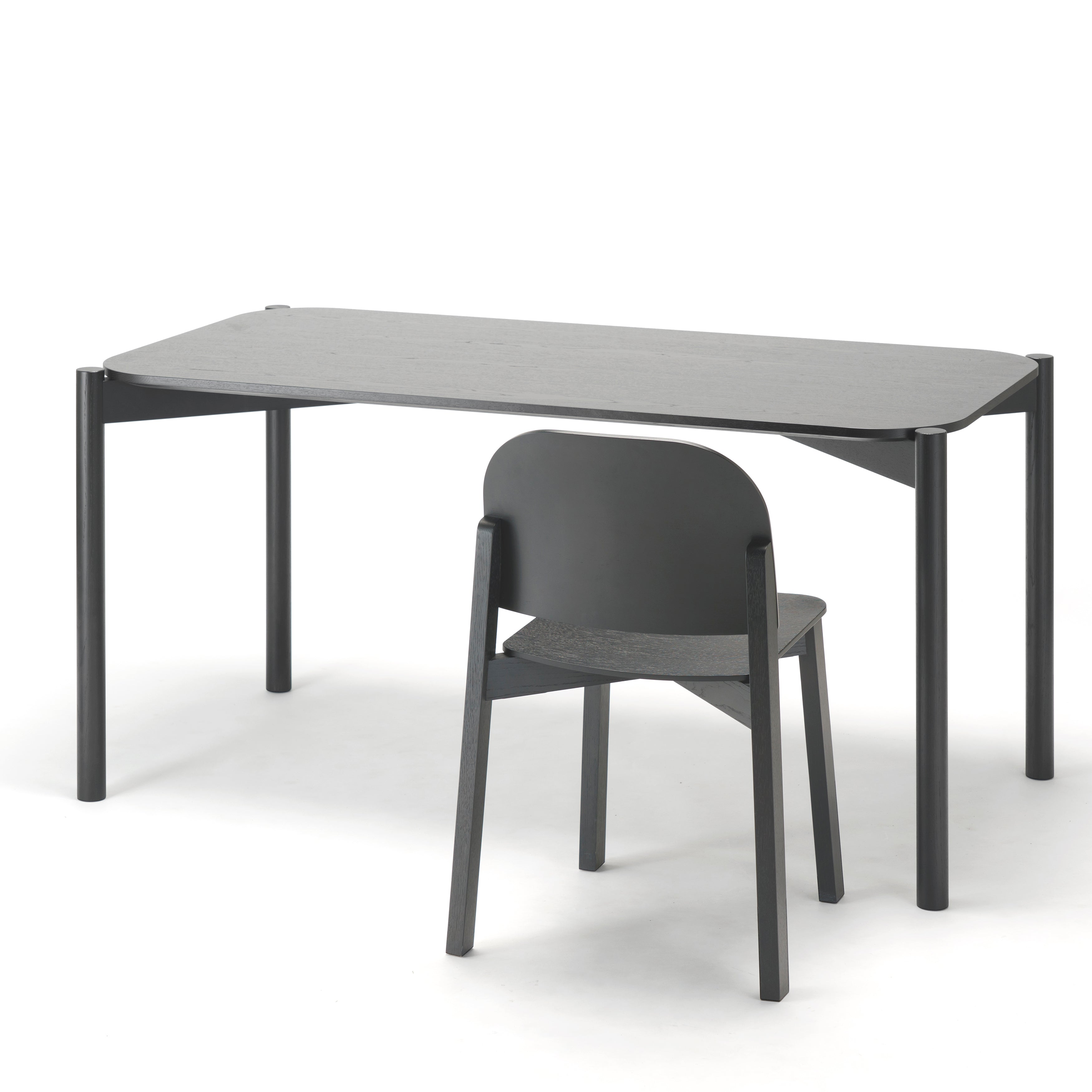 Castor Dining Table