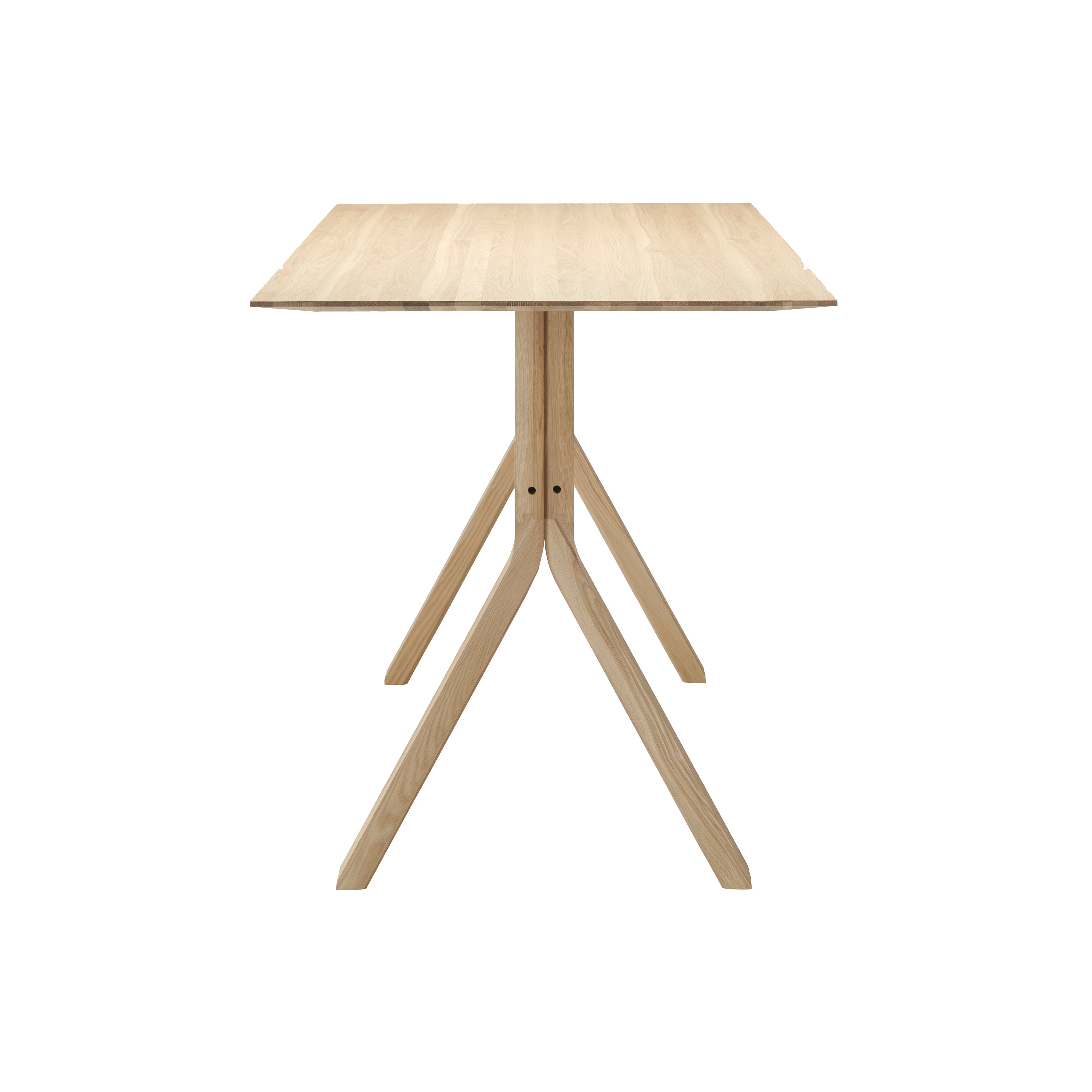 Spectrum High Table: Pure Oak