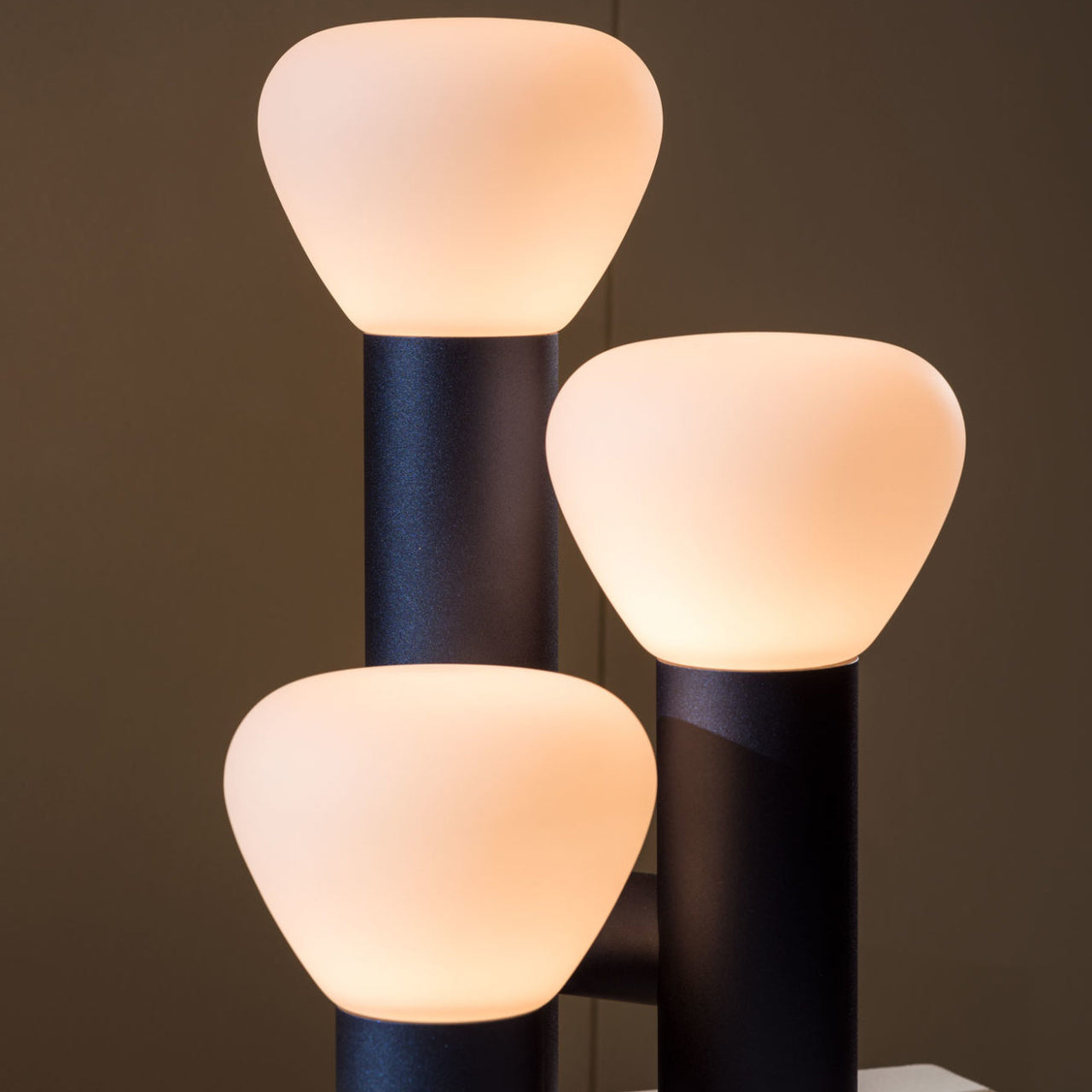 Parc 06 Table Lamp: Footswitch