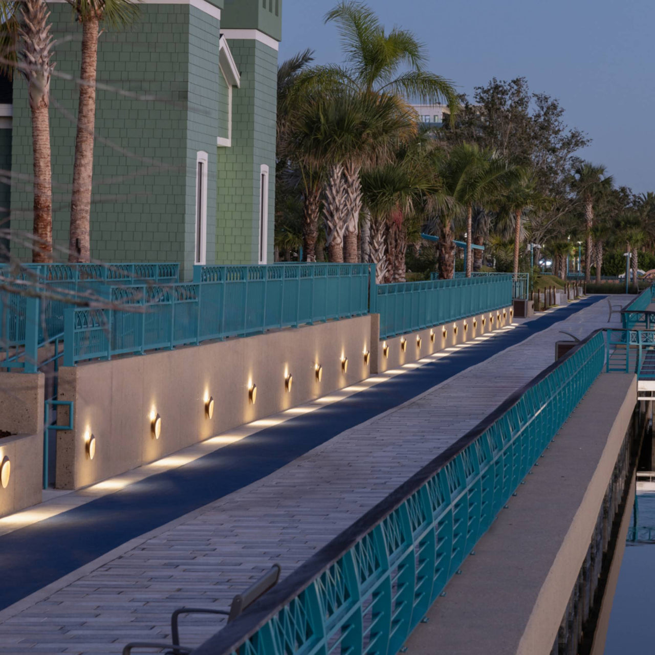 Flindt Wall Lamp: Outdoor