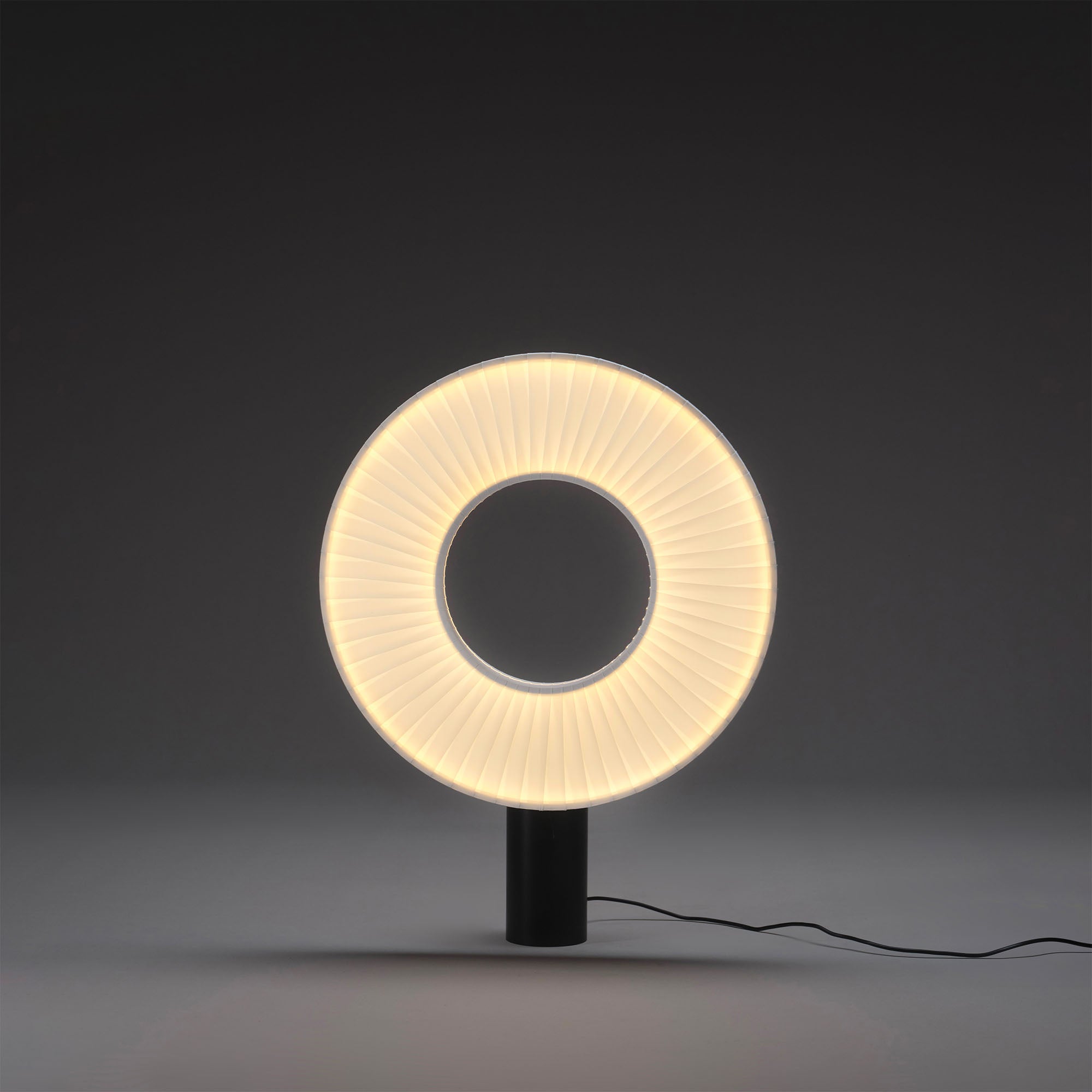 Iris Table Lamp