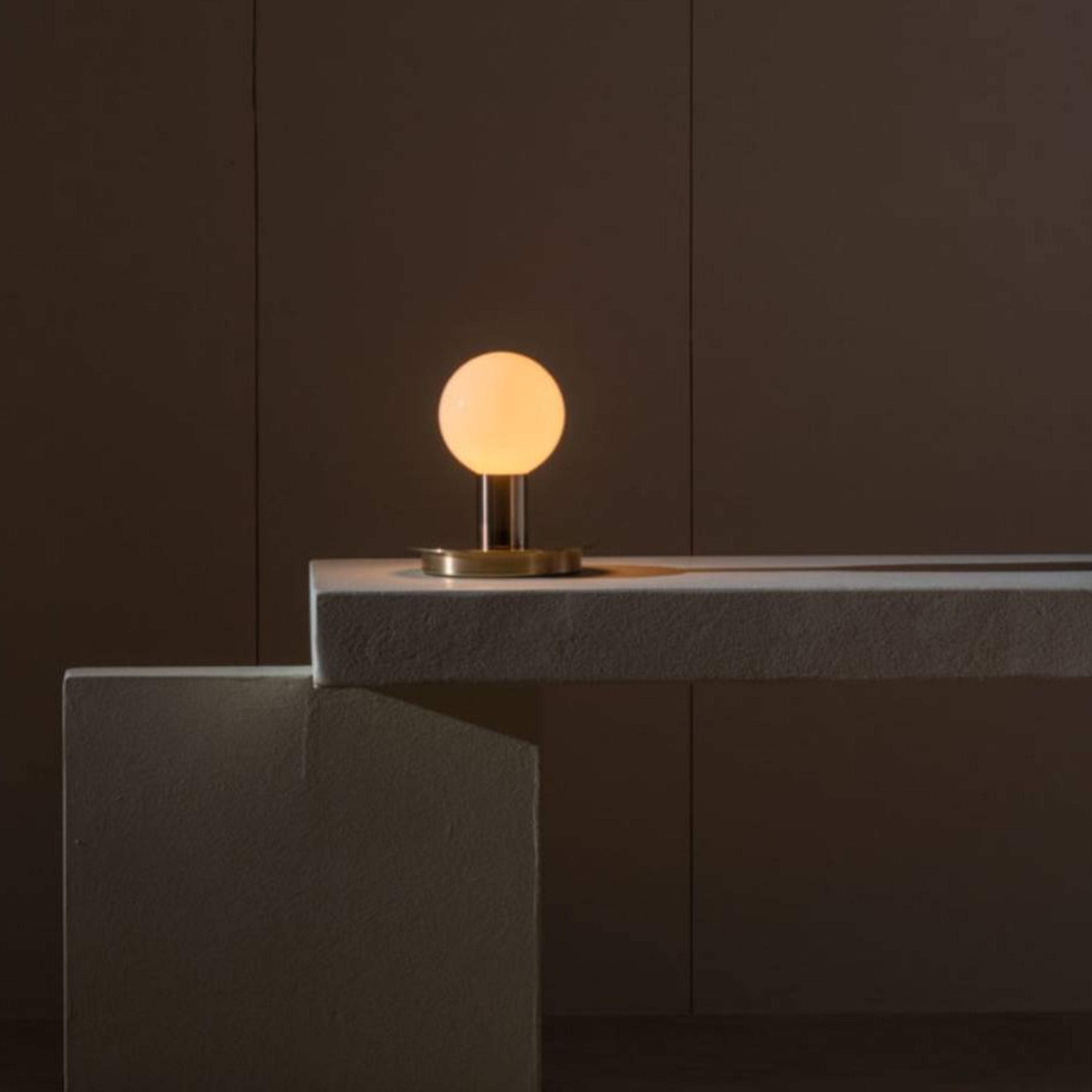 Dot Table Lamp