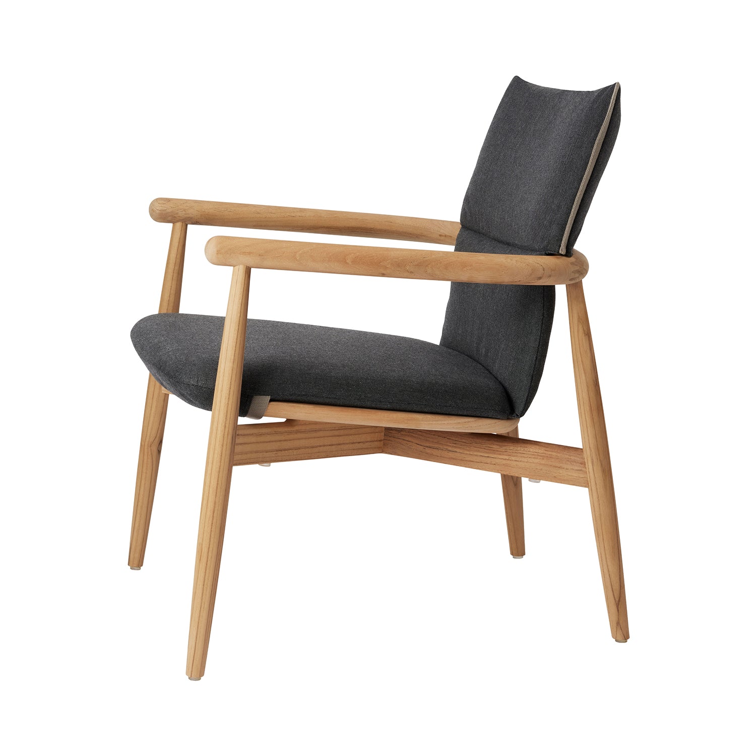 E018 Embrace Outdoor Lounge Chair with Cushion: Panama 1779