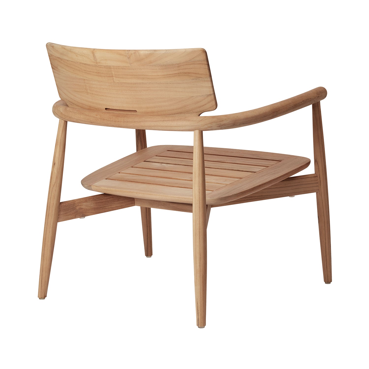 E018 Embrace Outdoor Lounge Chair