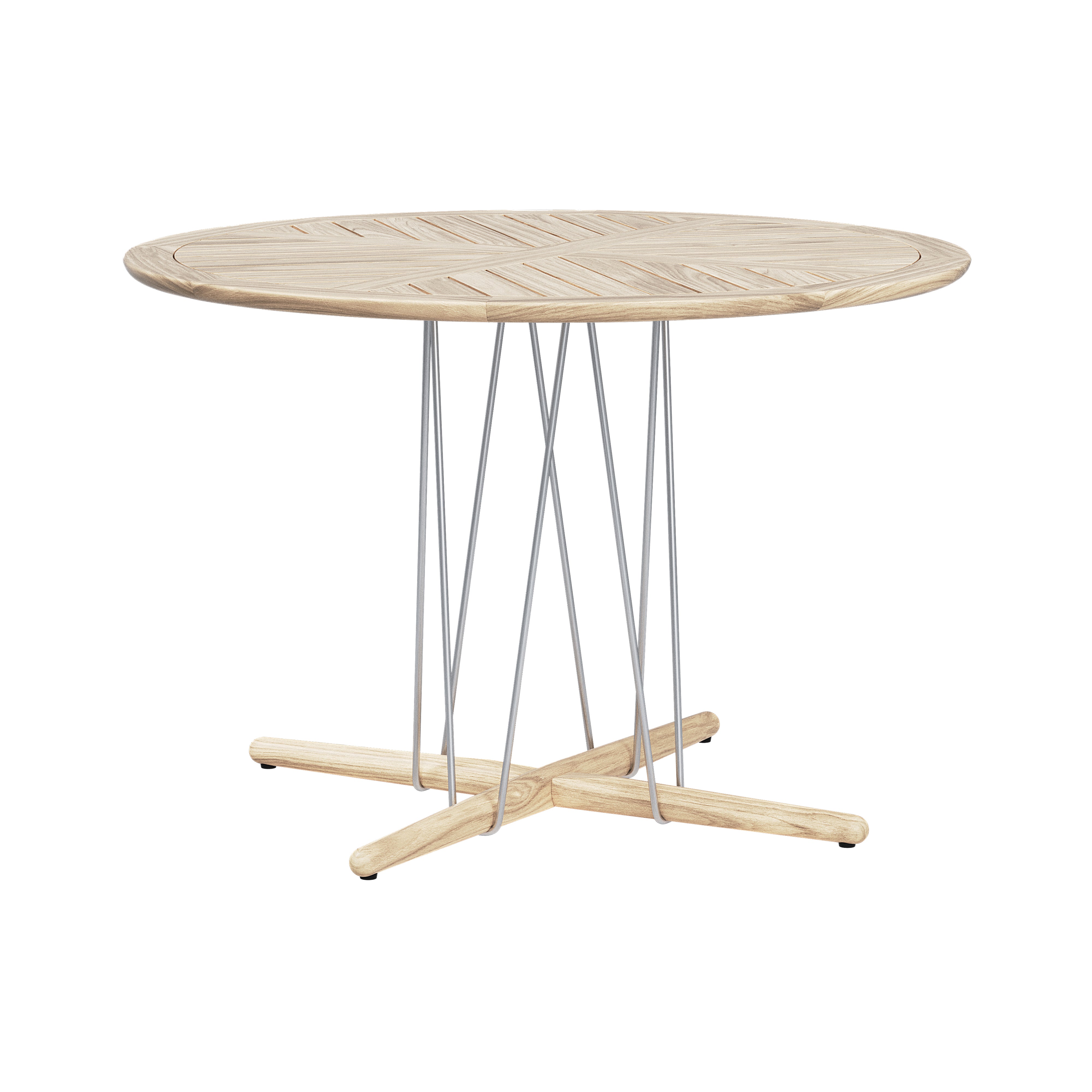 E022 Embrace Outdoor Dining Table: Medium - 43.3