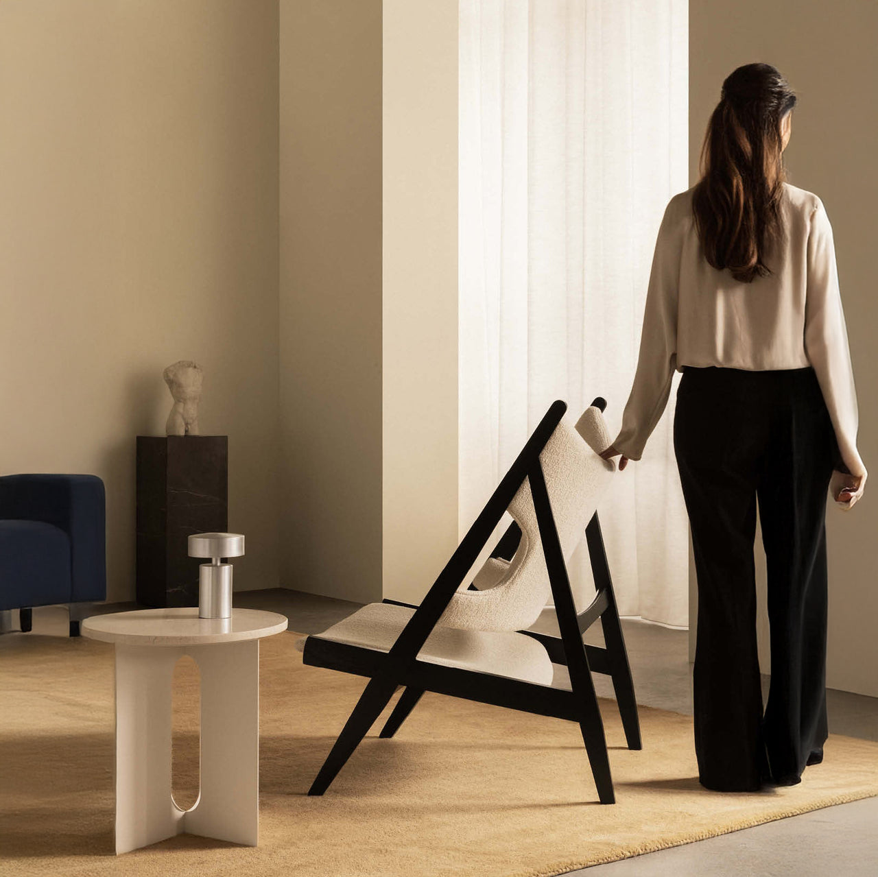 Knitting Lounge Chair: Promotion