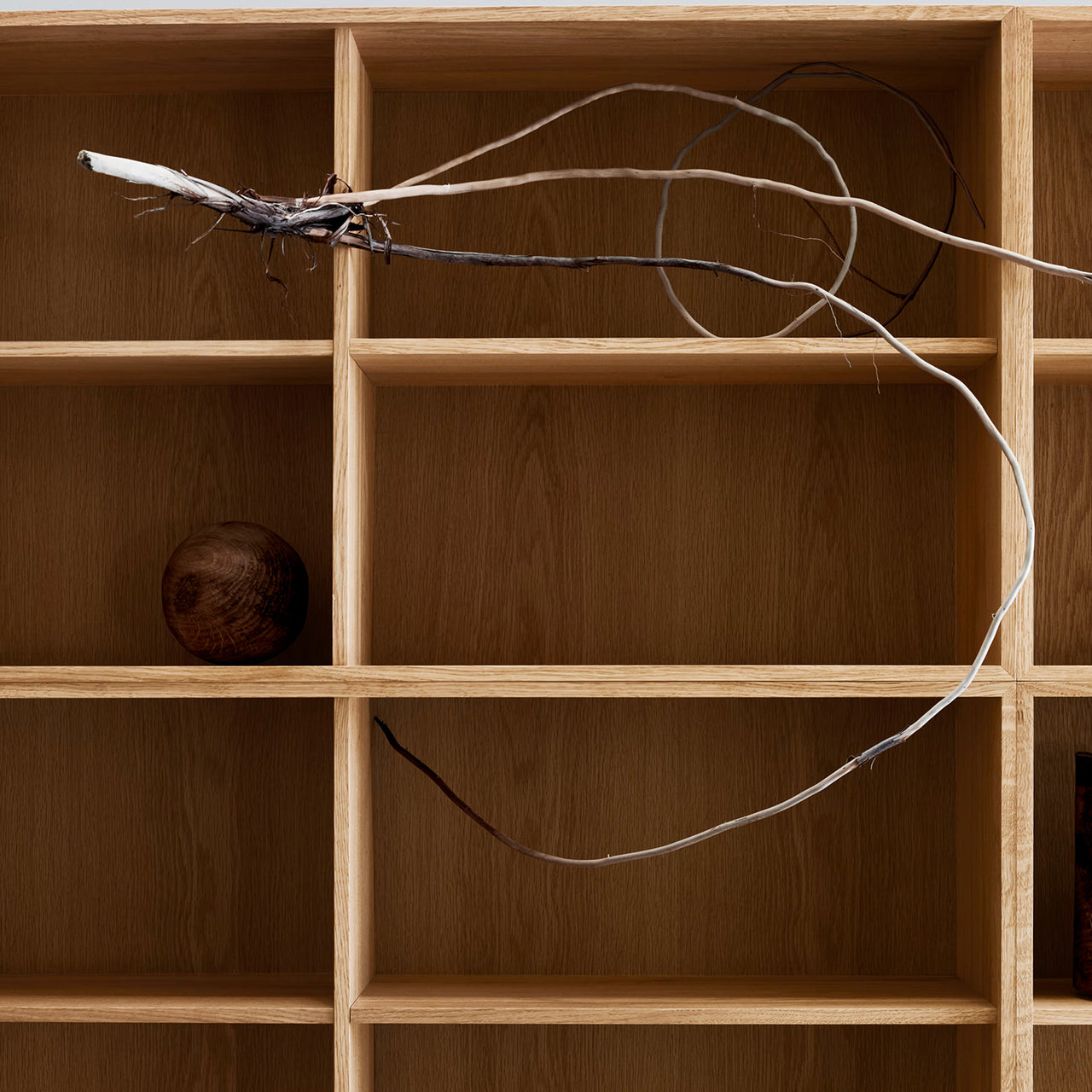 FK632110F Deep Bookcase Floor Standing