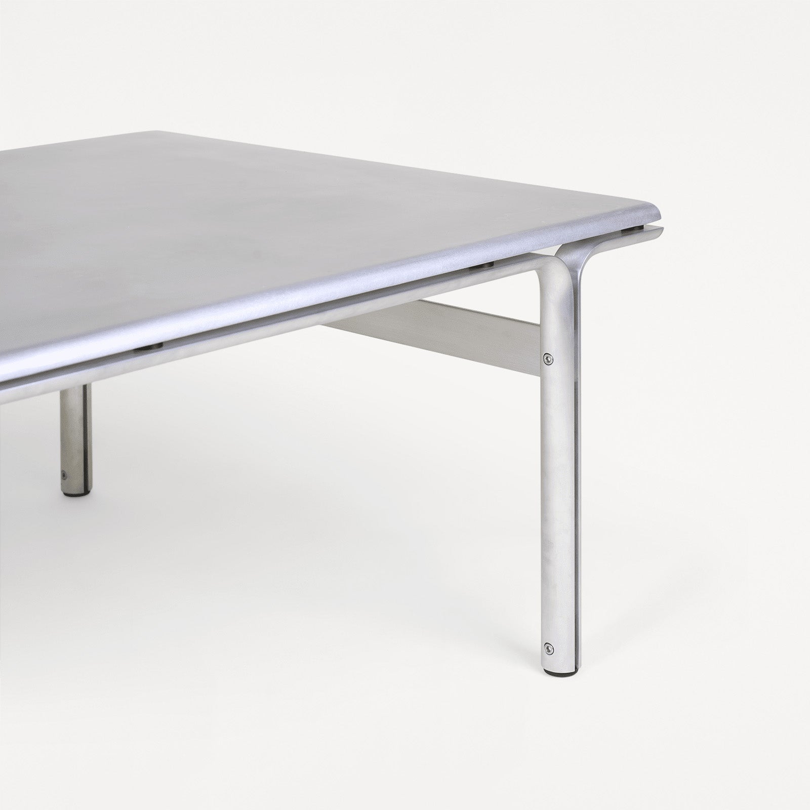 Union Coffee Table: Outdoor