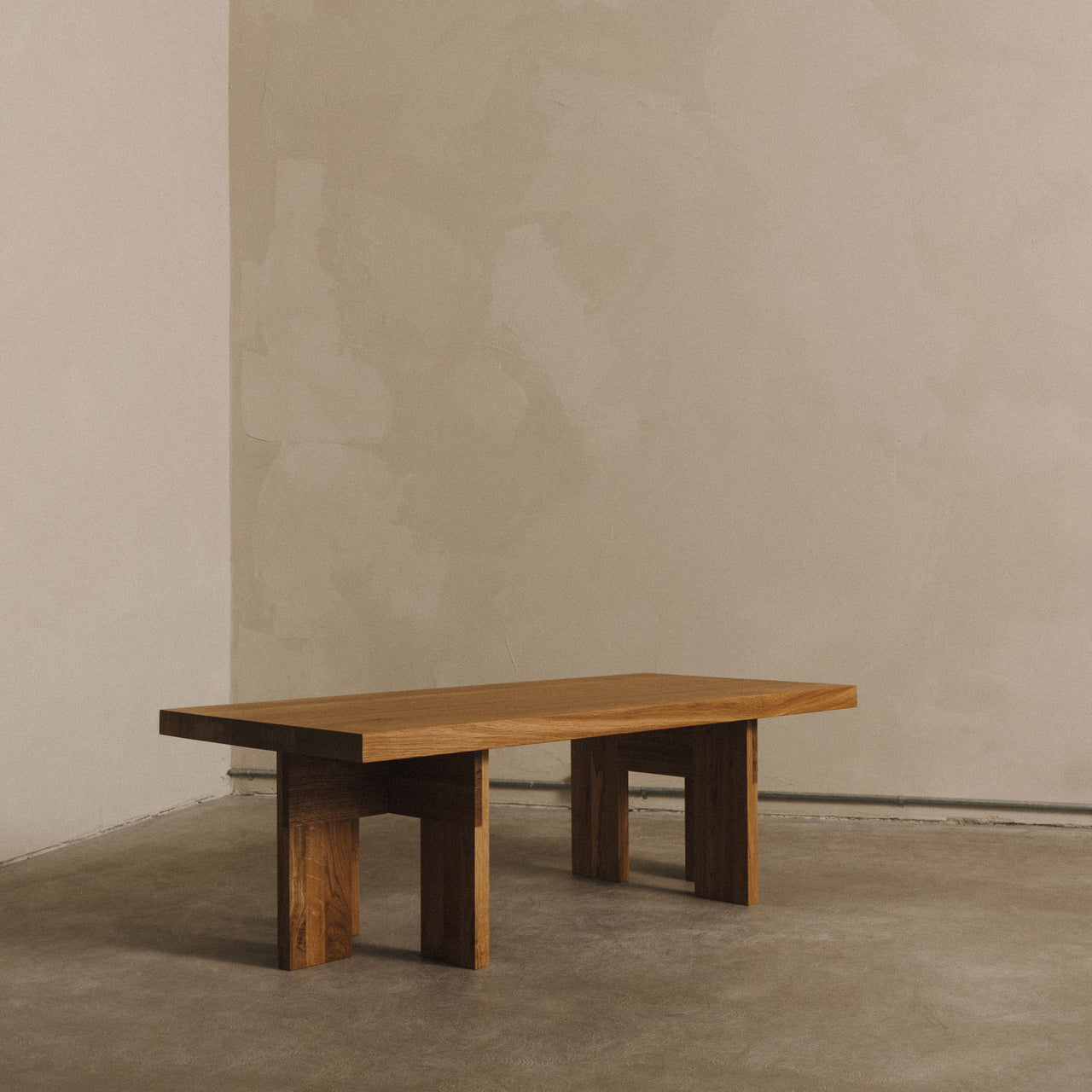 Farmhouse Coffee Table: LS
