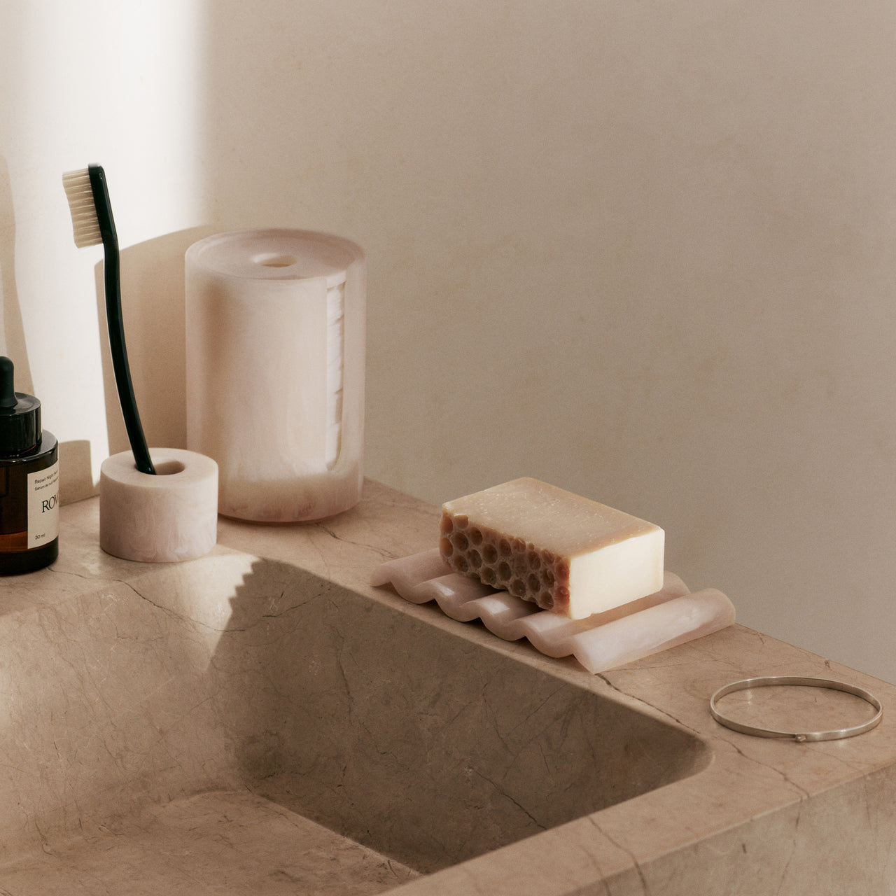 Mist Soap Dish