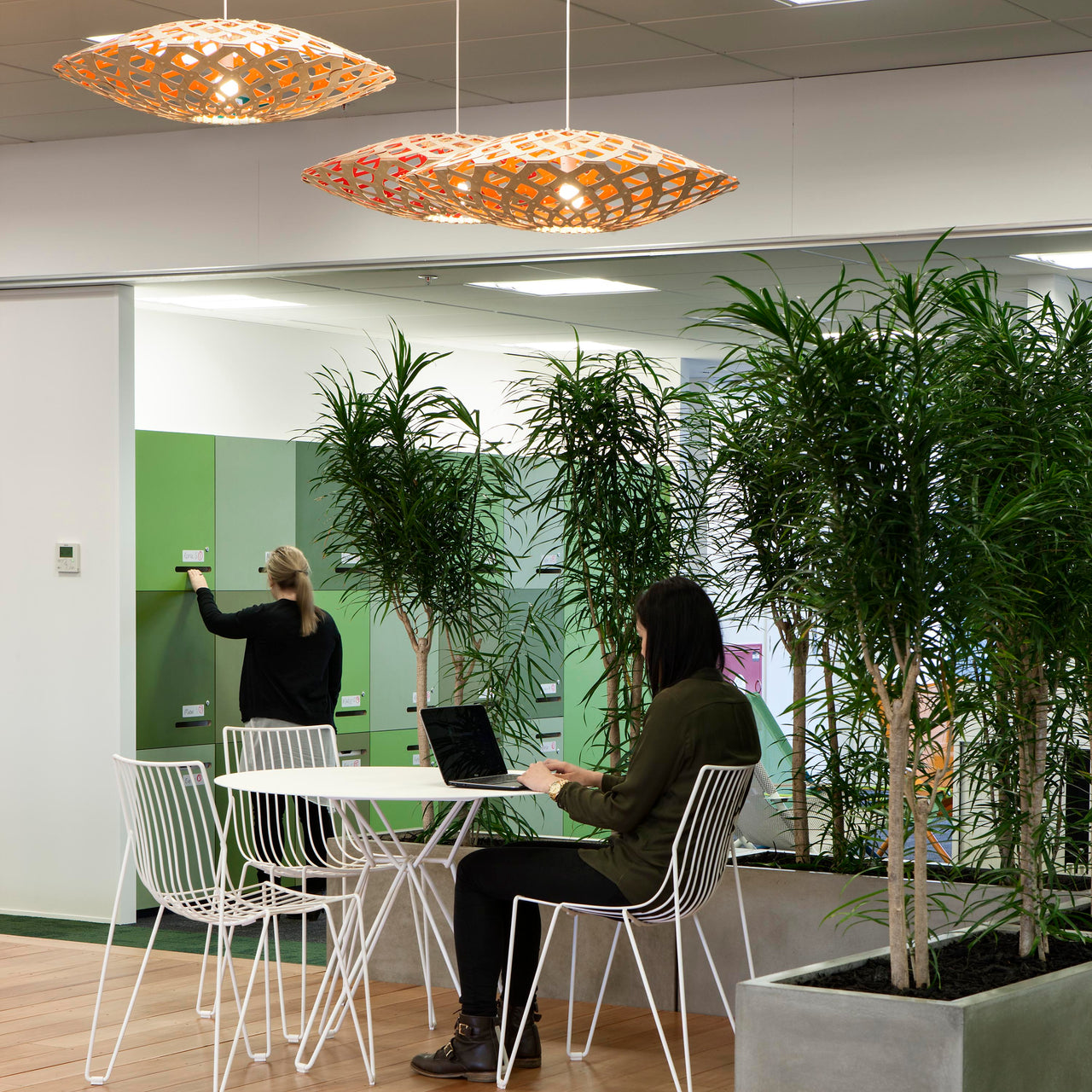 Flax Pendant Light: Medium + LS