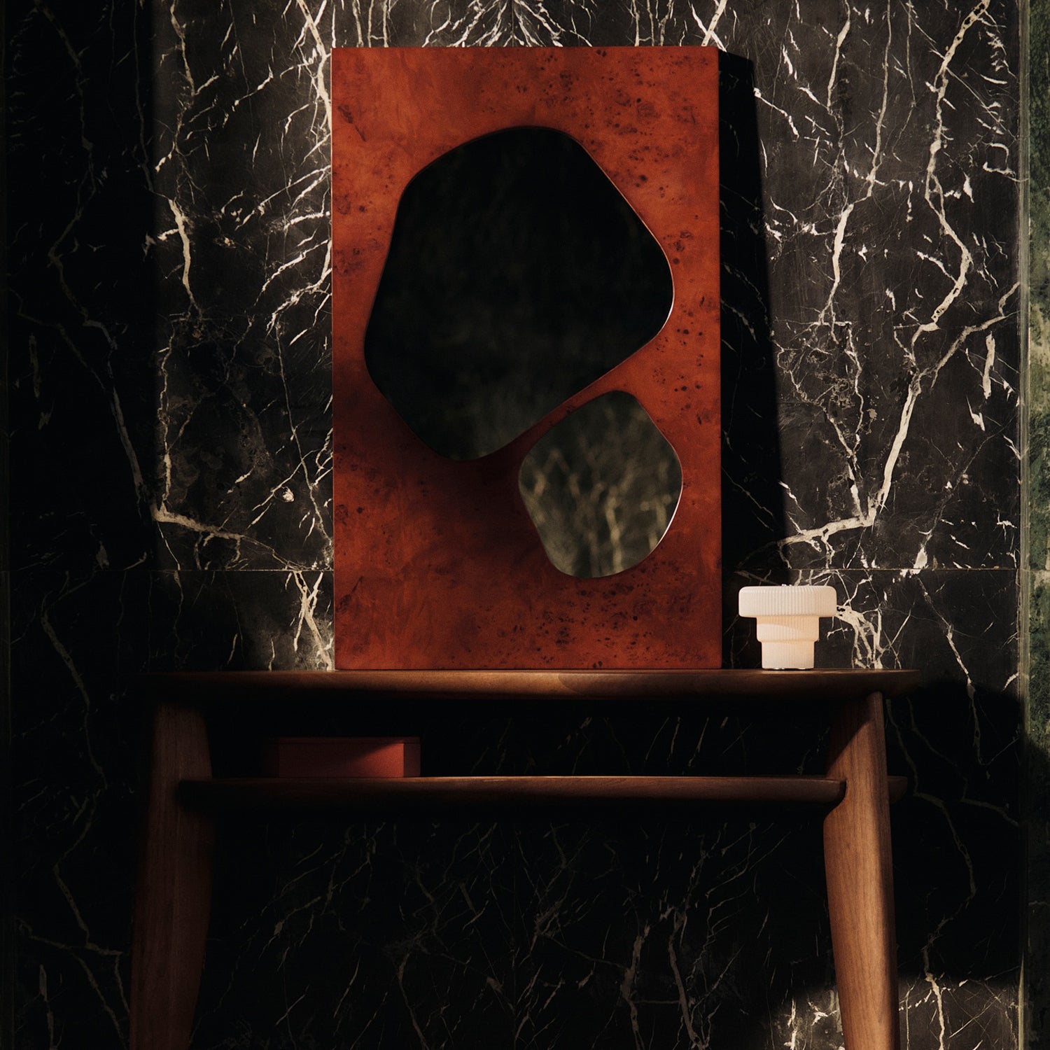 Folia Mirror