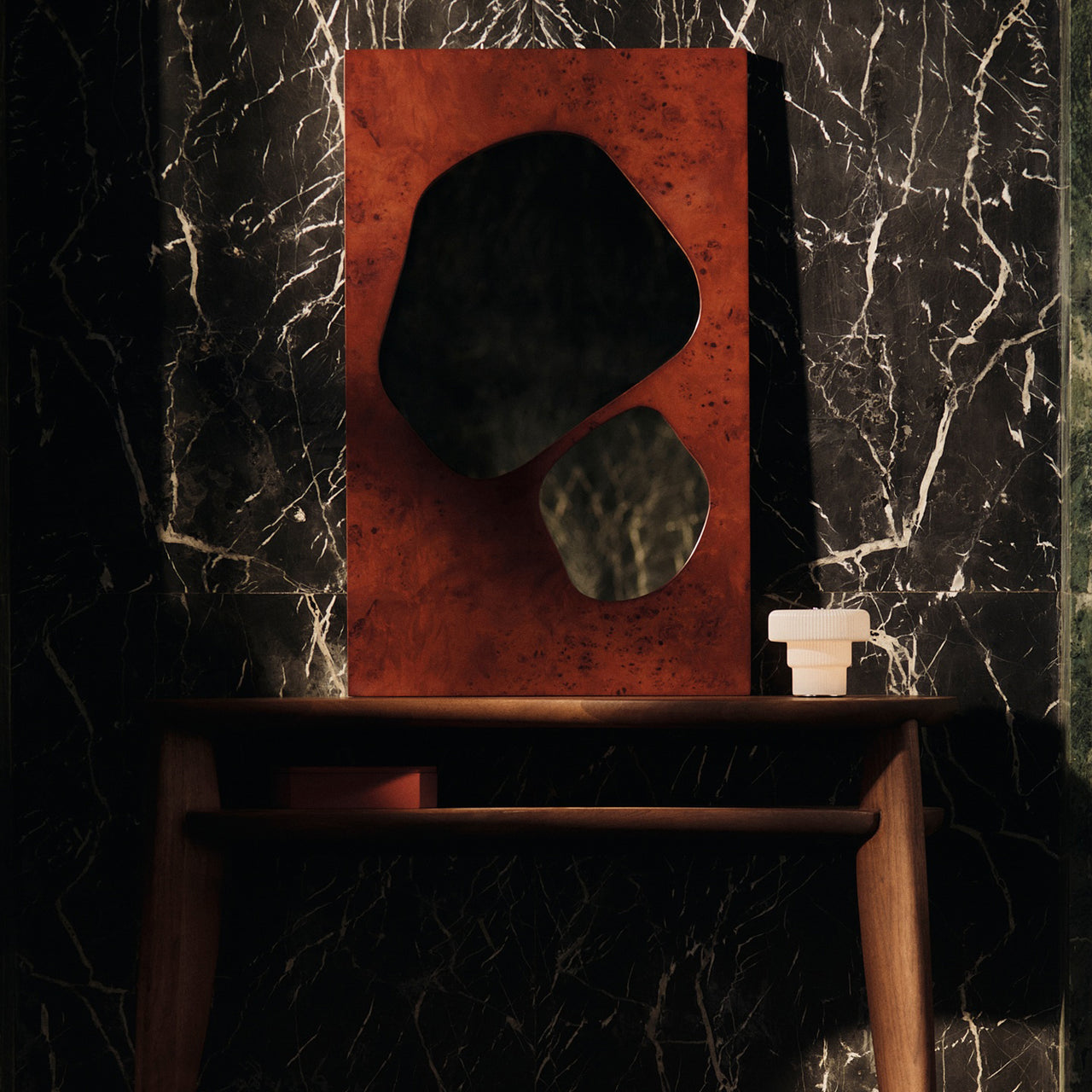 Folia Mirror