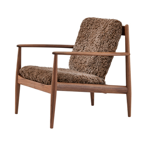 GJ 118 Easy Chair: American Walnut + Sheepskin