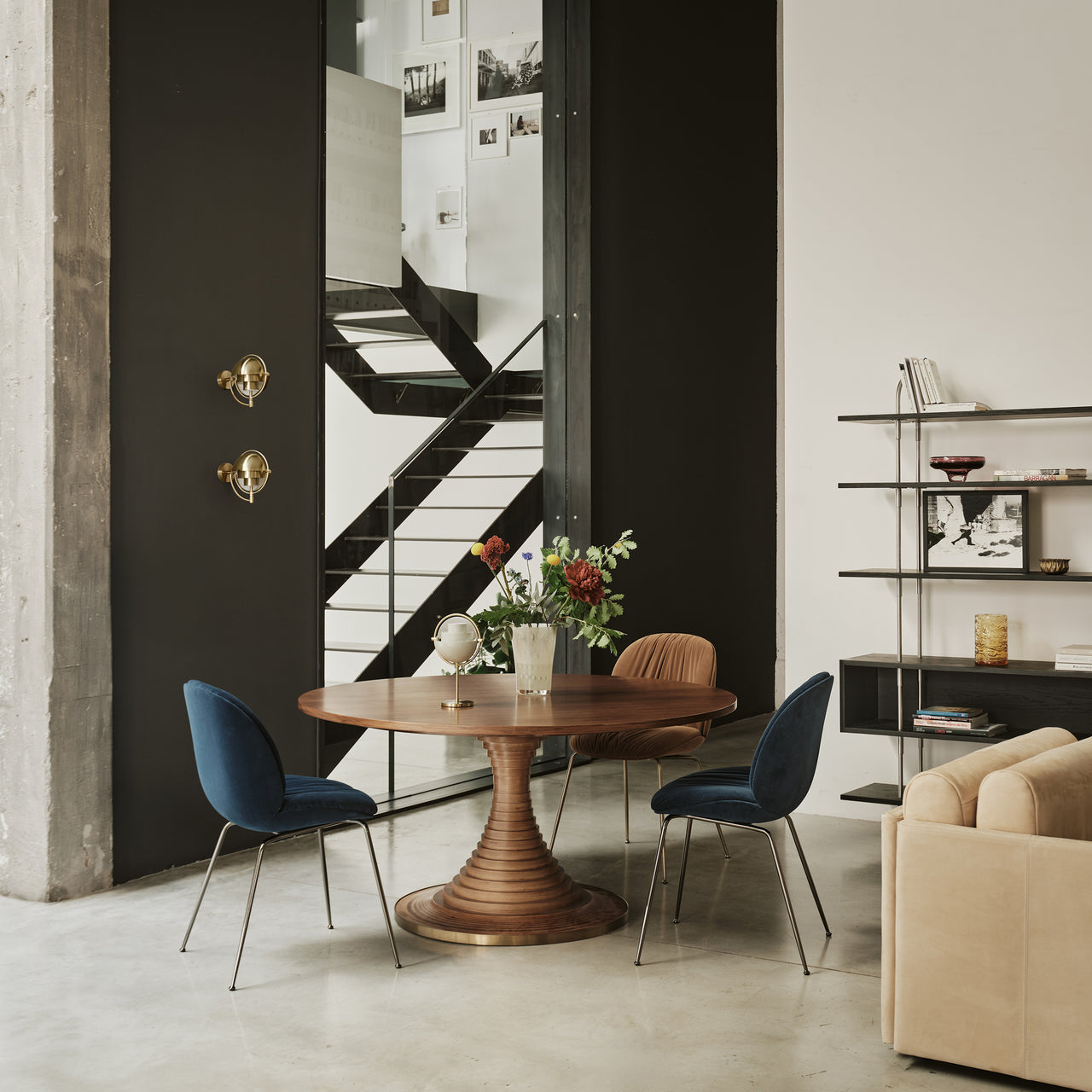 Tavolo a Dischi Dining Table