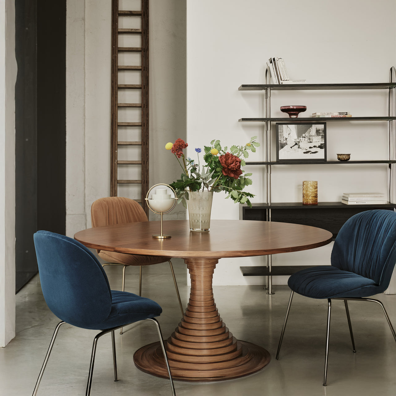 Tavolo a Dischi Dining Table