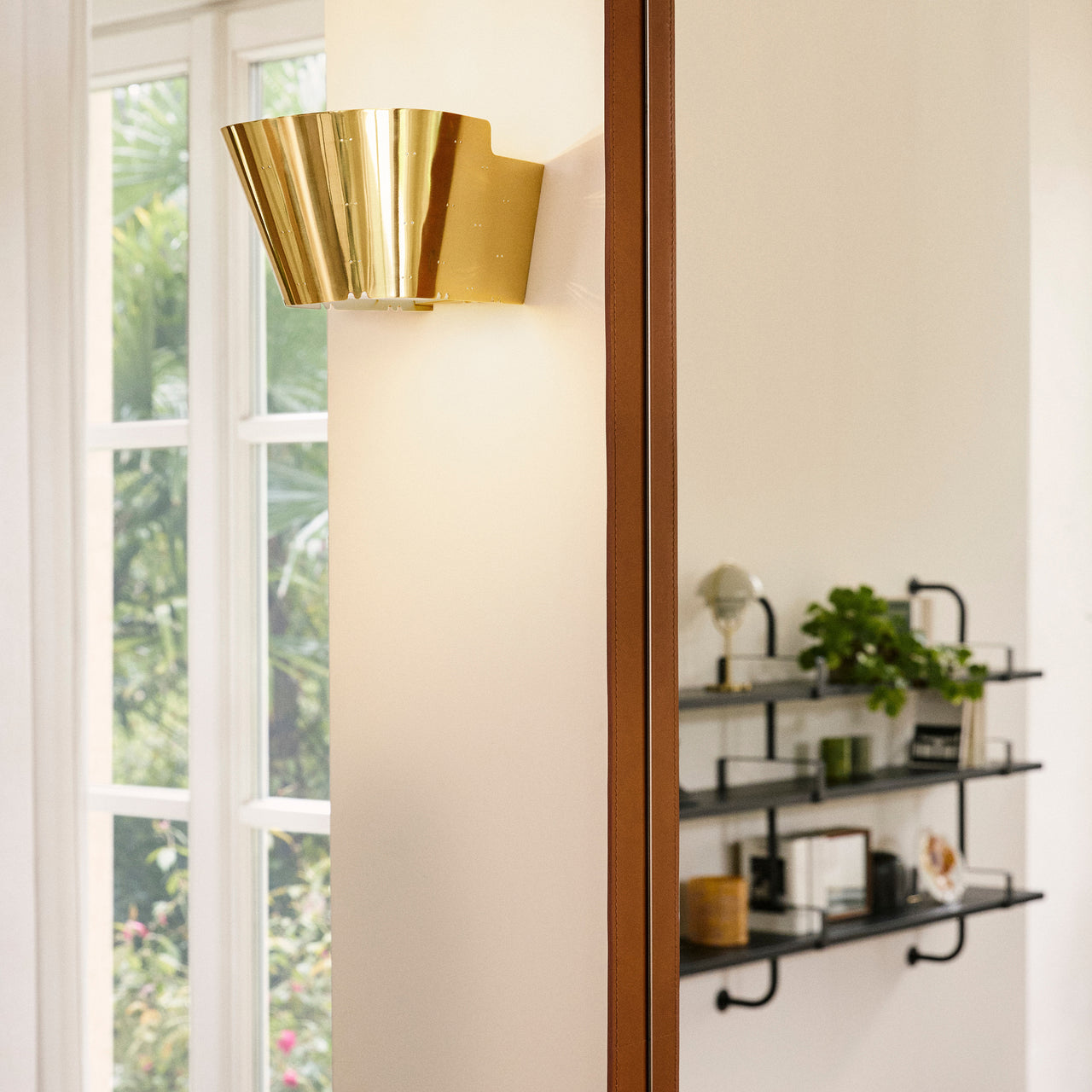9464 Wall Lamp