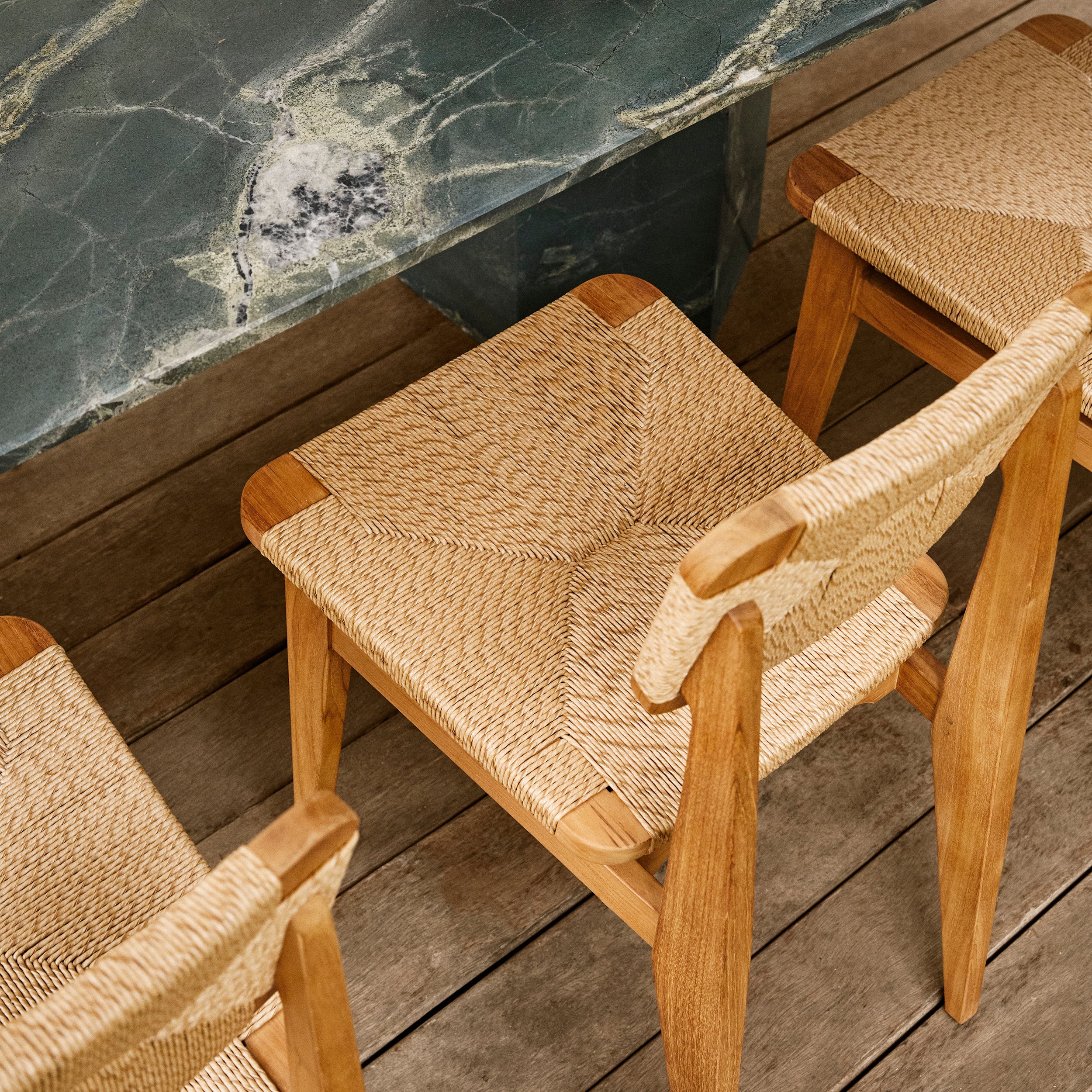 C-Dining Chair: Outdoor