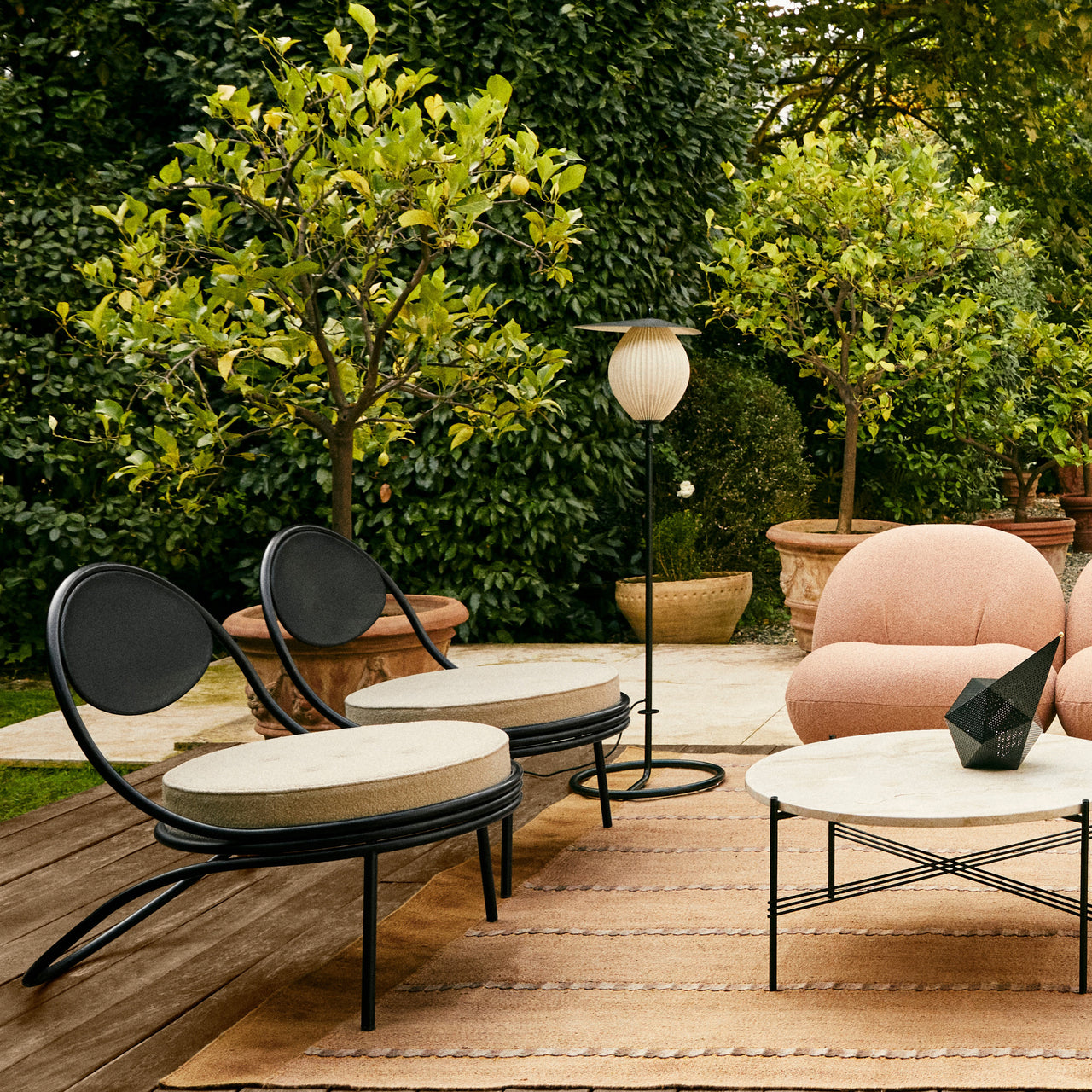 Satellite Outdoor Floor Lamp