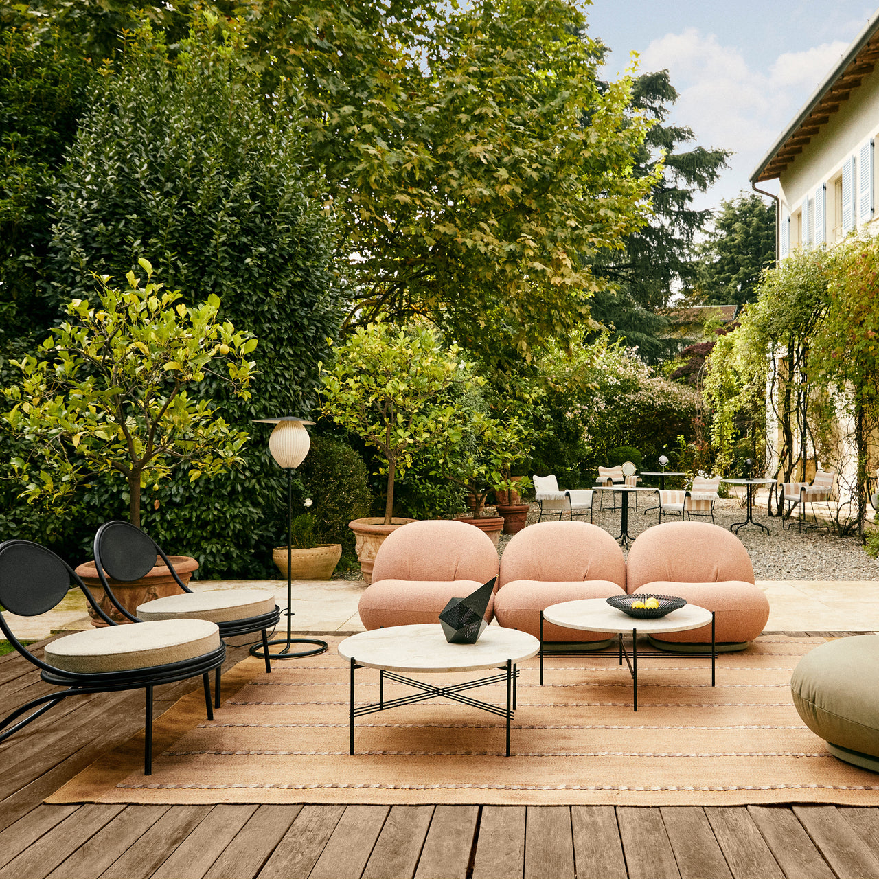 TS Round Coffee Table