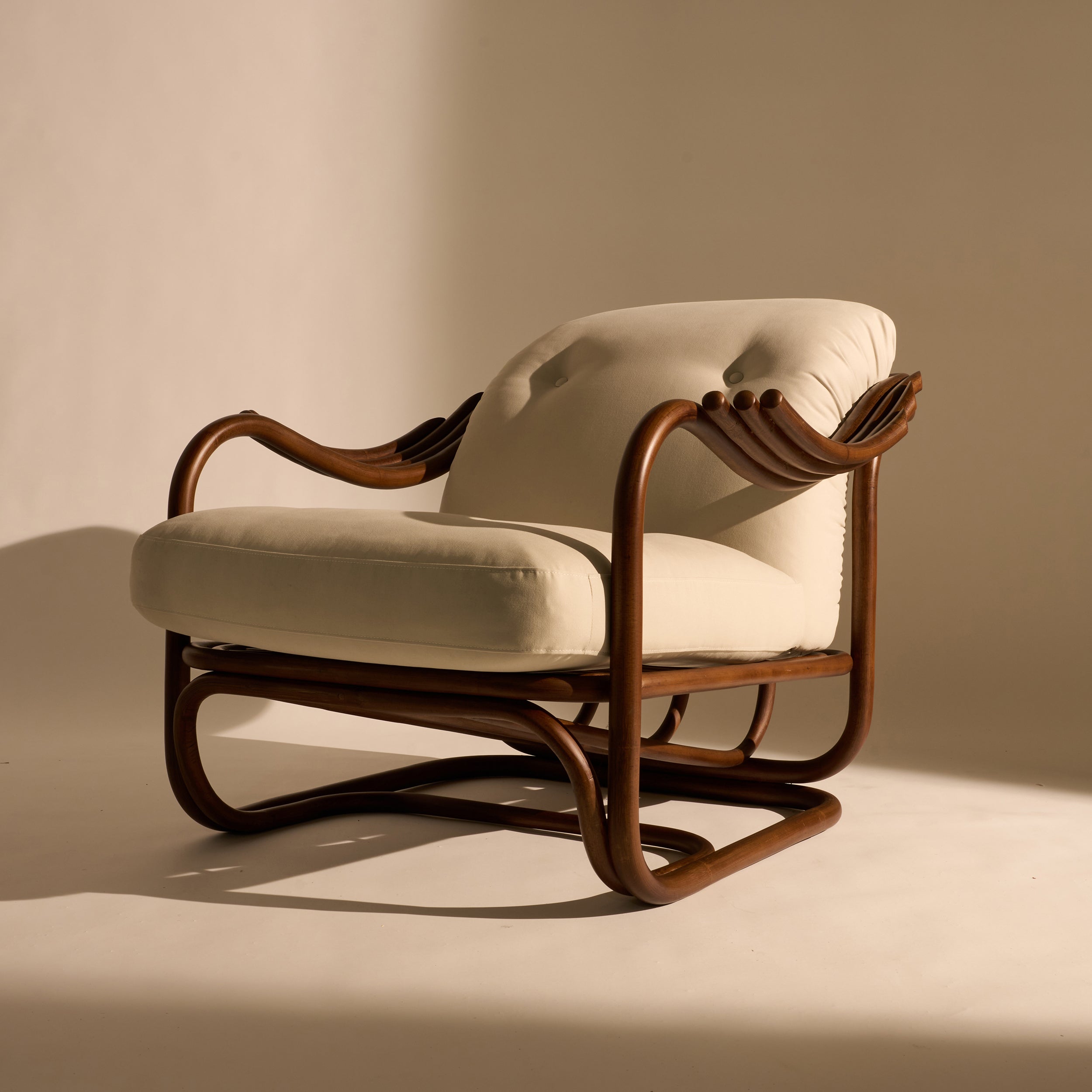 Poltrona Tria Lounge Chair: Fully Upholstered