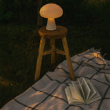 Obello Table Lamp: Outdoor