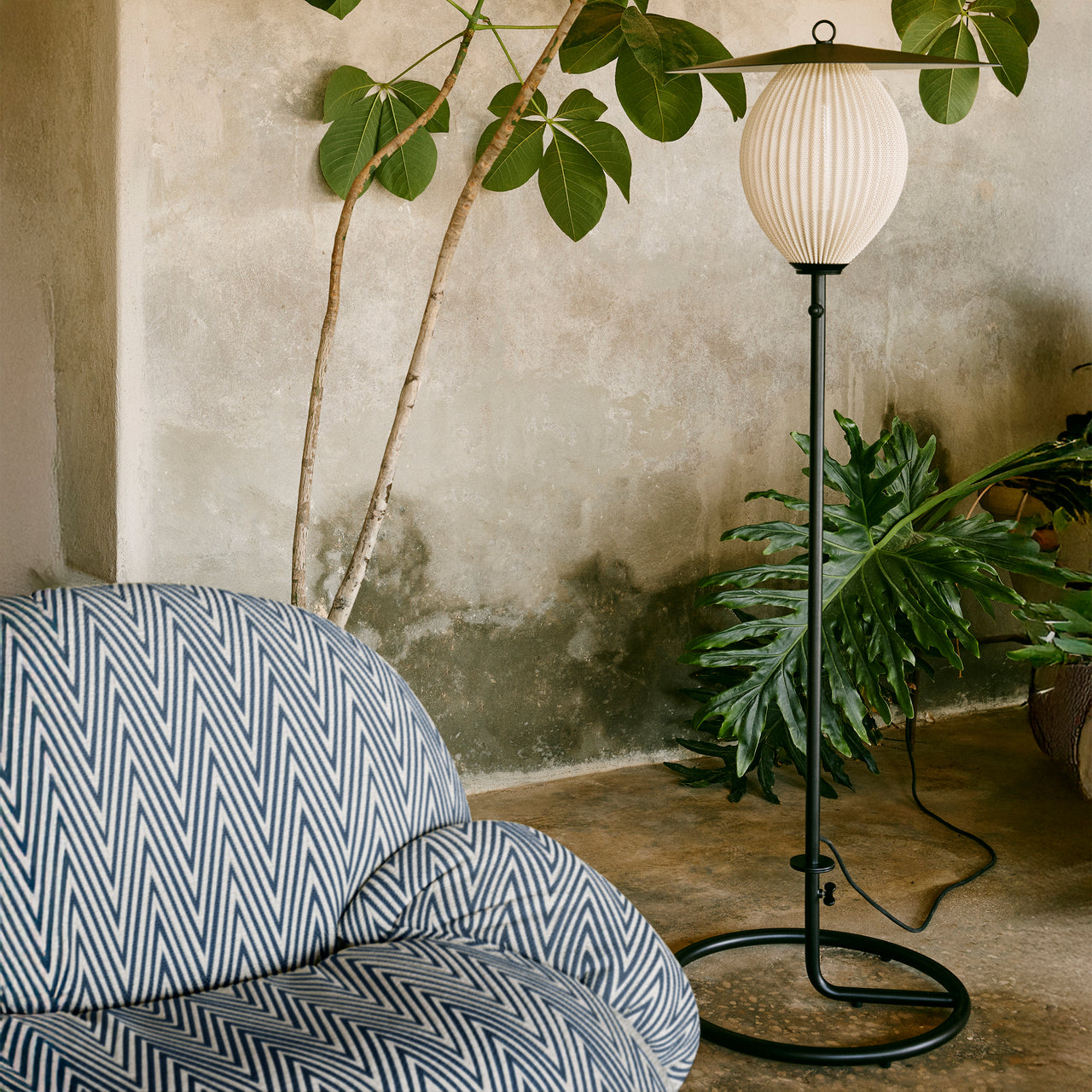 Satellite Outdoor Floor Lamp