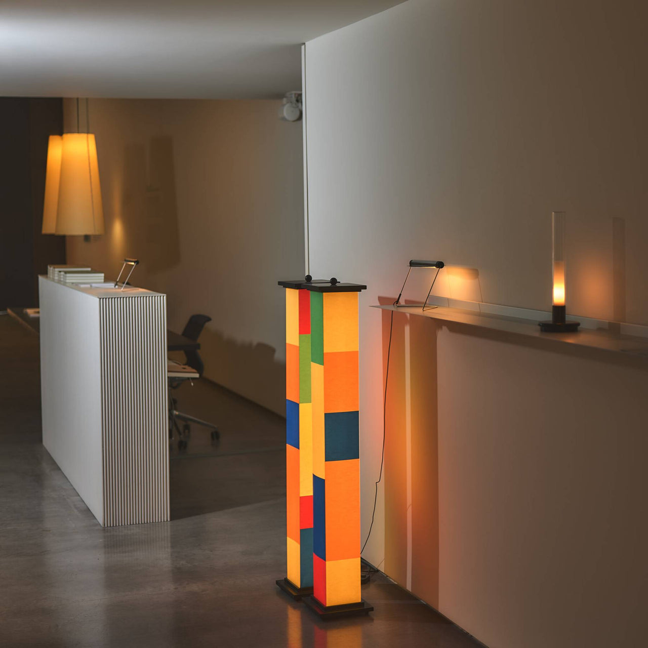 La Bella Durmiente Floor Lamp