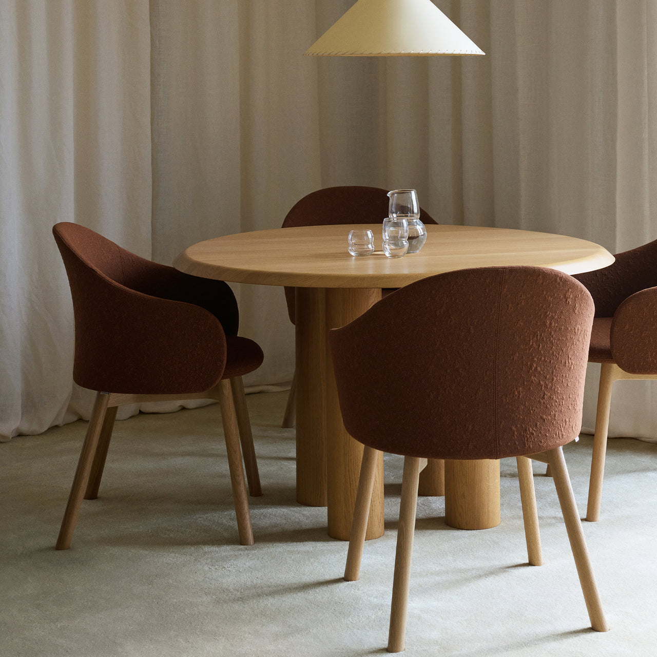 Gomo Armchair