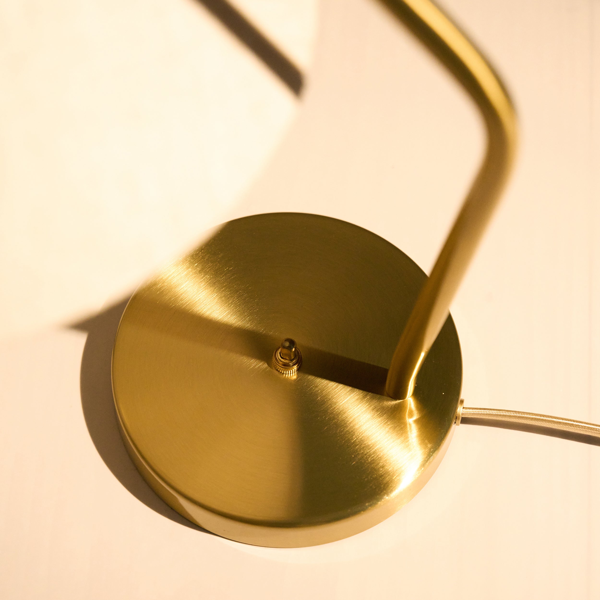 Gräshoppa Table Lamp: Fabric Shade