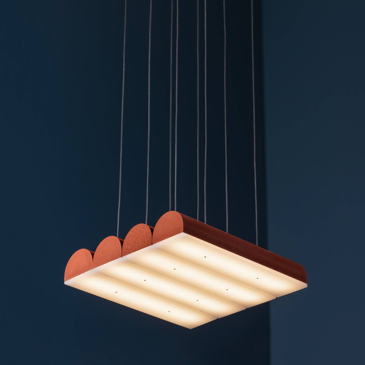 Hutchison 04 Suspension Lamp