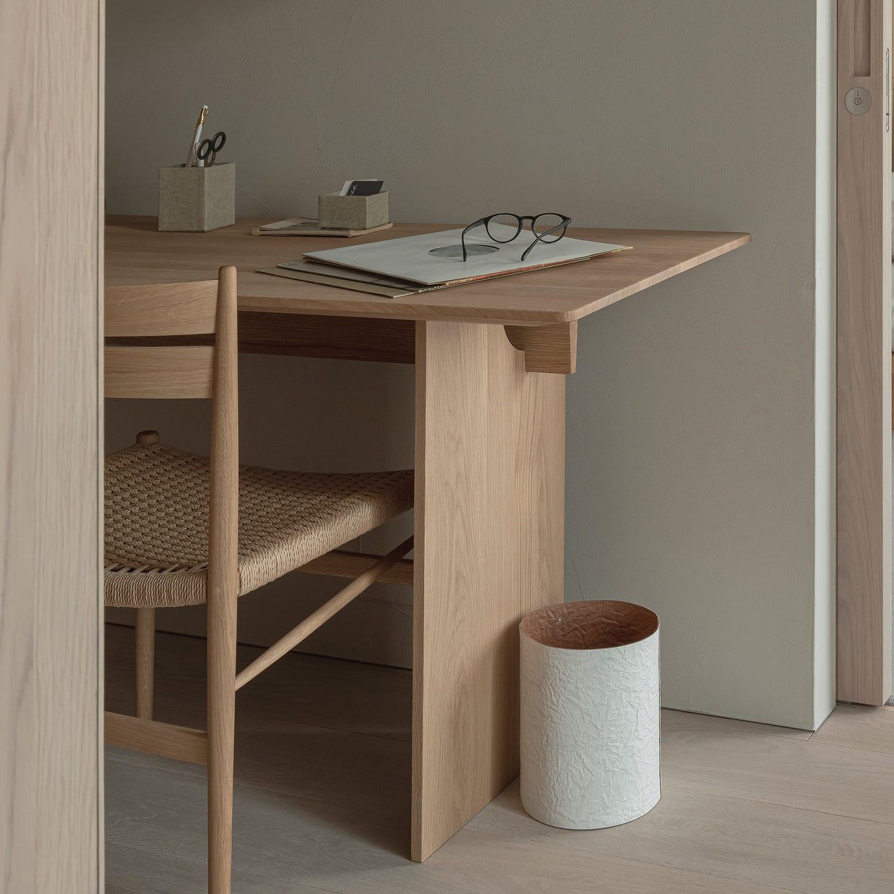 Hiroo Dining Chair N-DC05: Paper Cord + DI