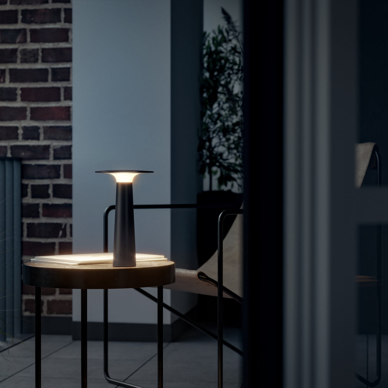 Lix Table Lamp