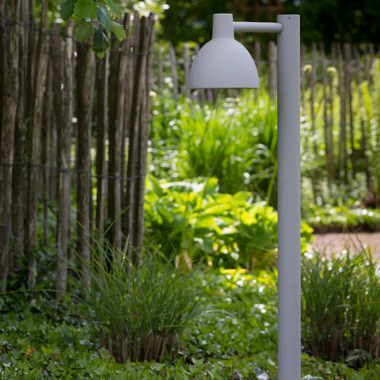 Toldbod Bollard Lamp: Outdoor