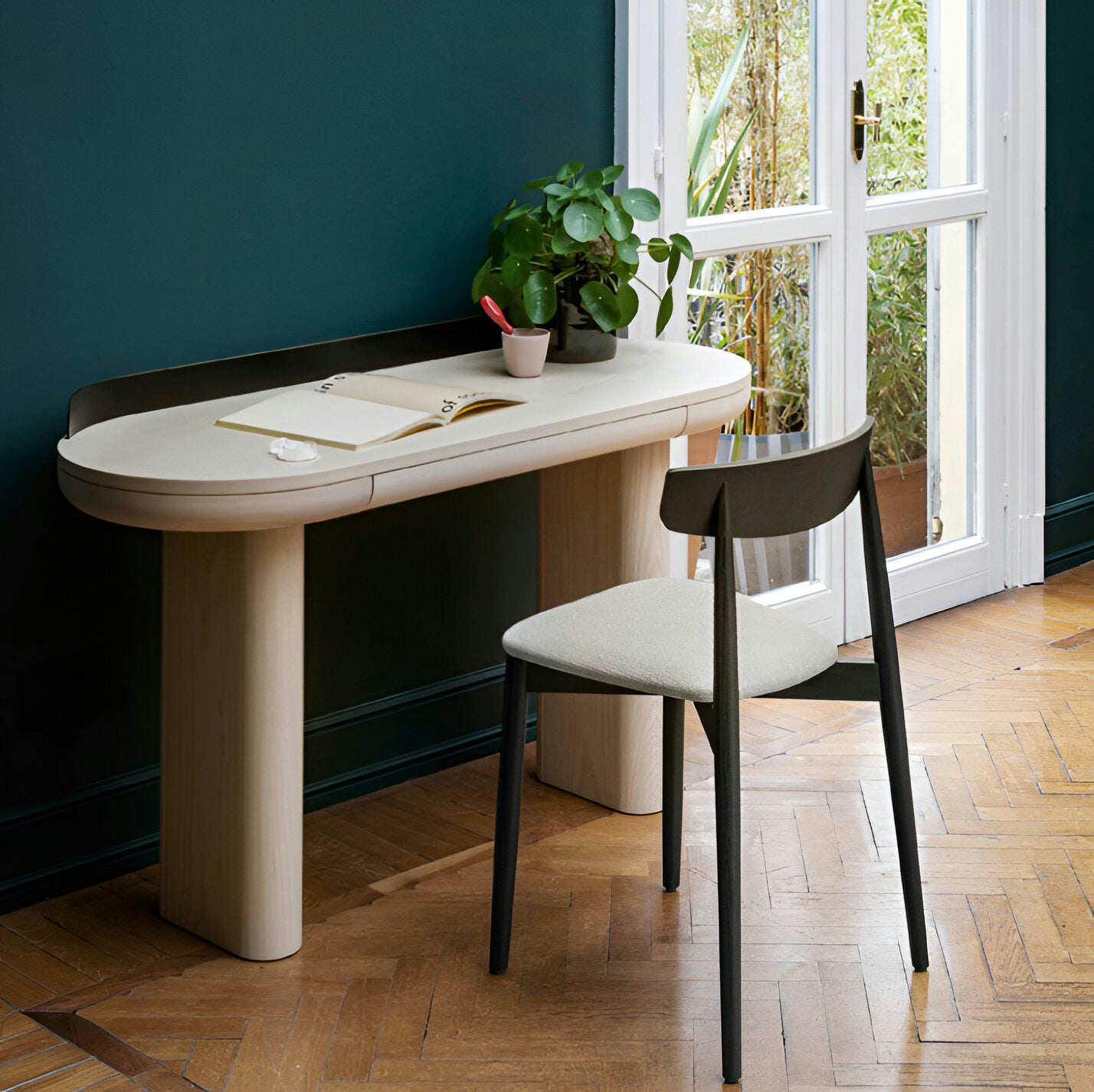 Jumbo Desk