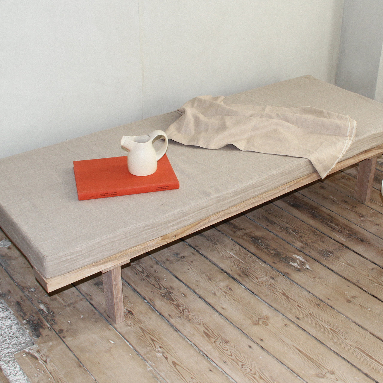 KR180 Daybed