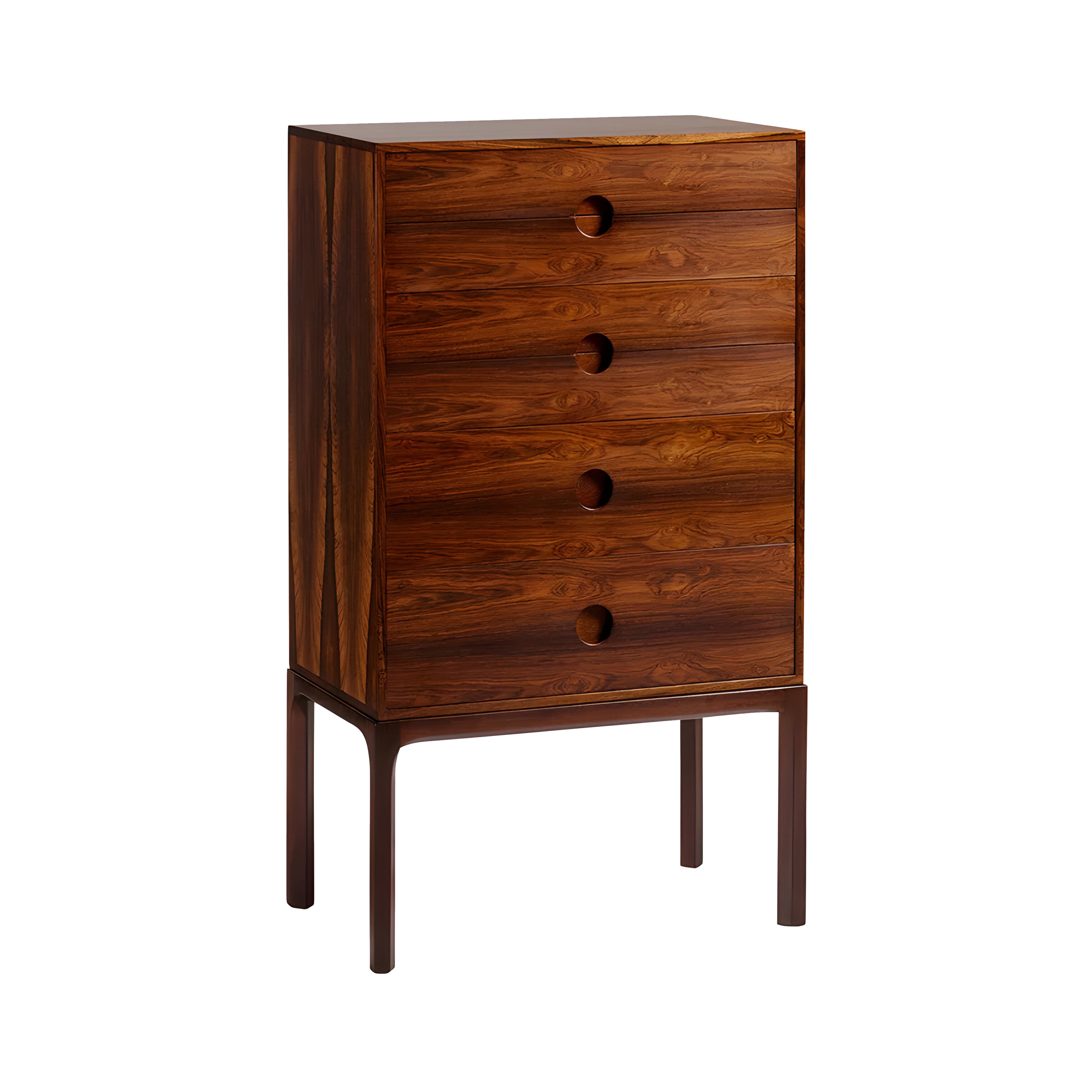 Entre Chest of Drawers: Walnut