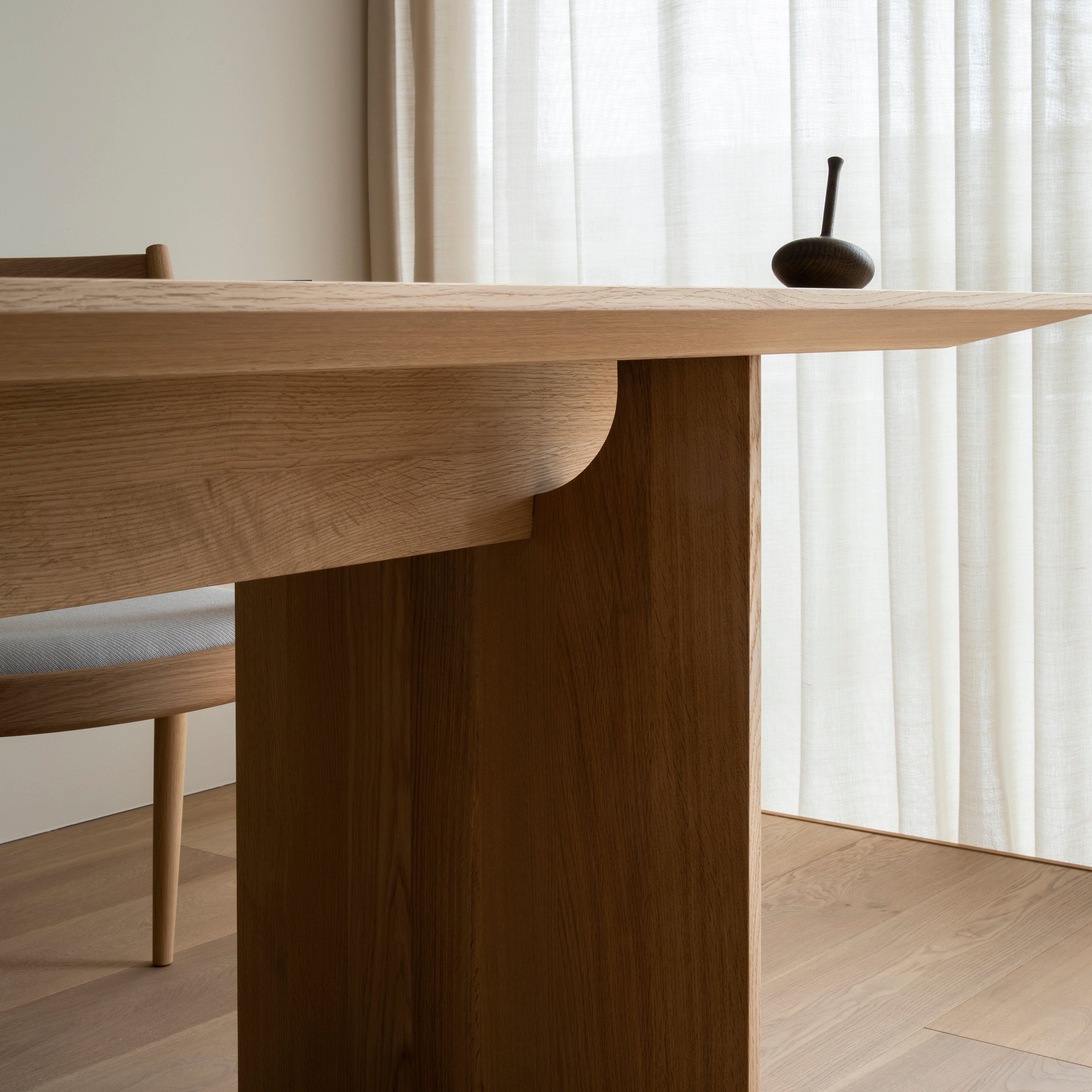 Kinuta Dining Table N-DT01