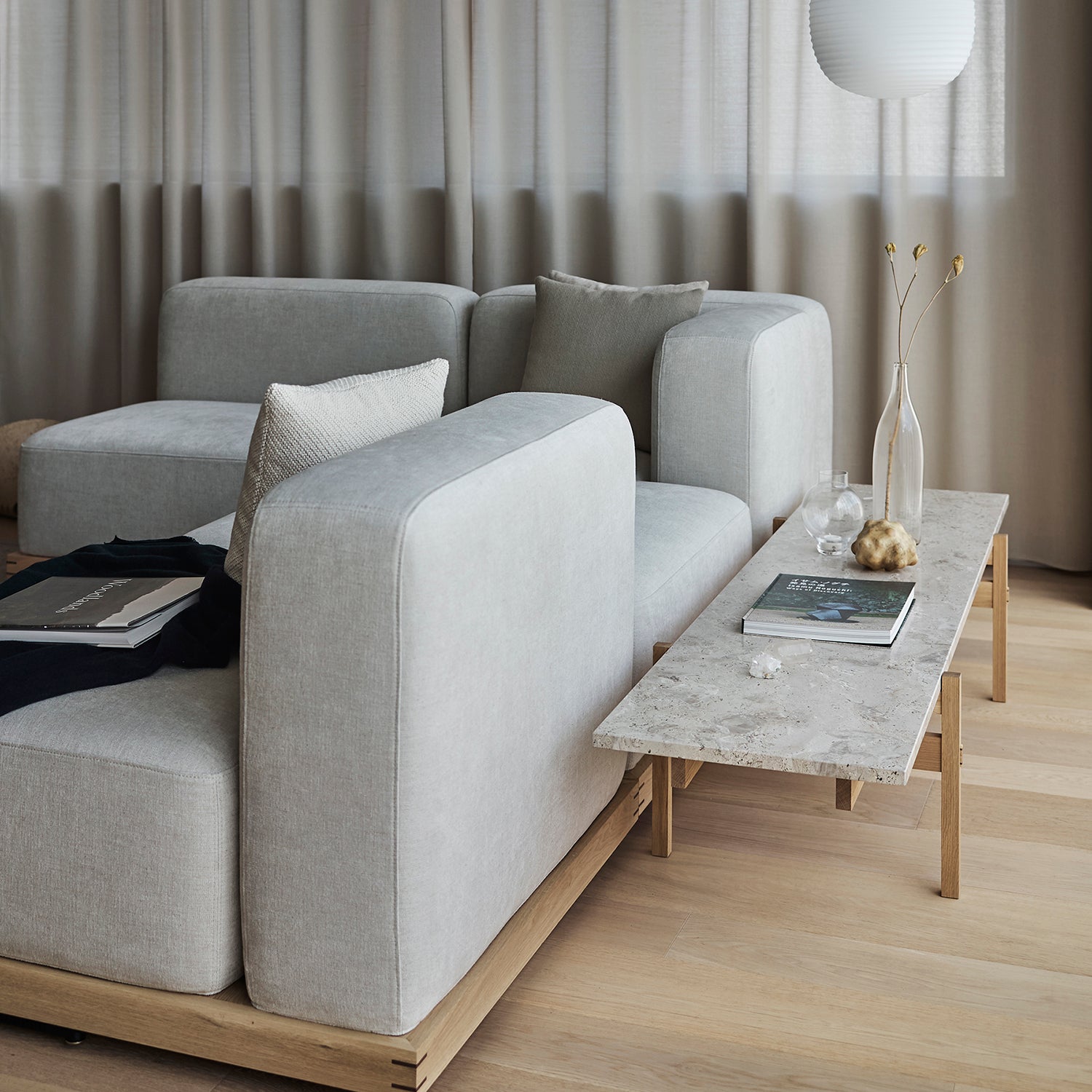 Kinuta Coffee Table: Marble N-CT01 + LS