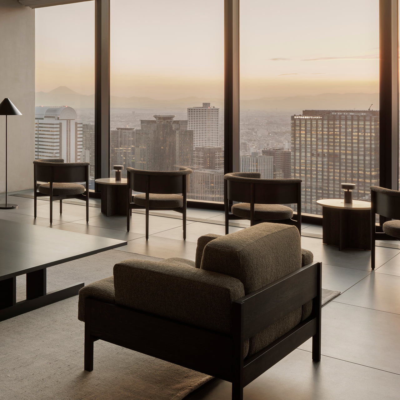 Kinuta Lounge Chair A-S01: LS
