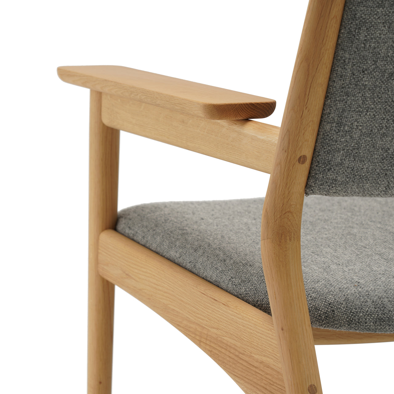 Kinuta Lounge Chair N-LC01: DI