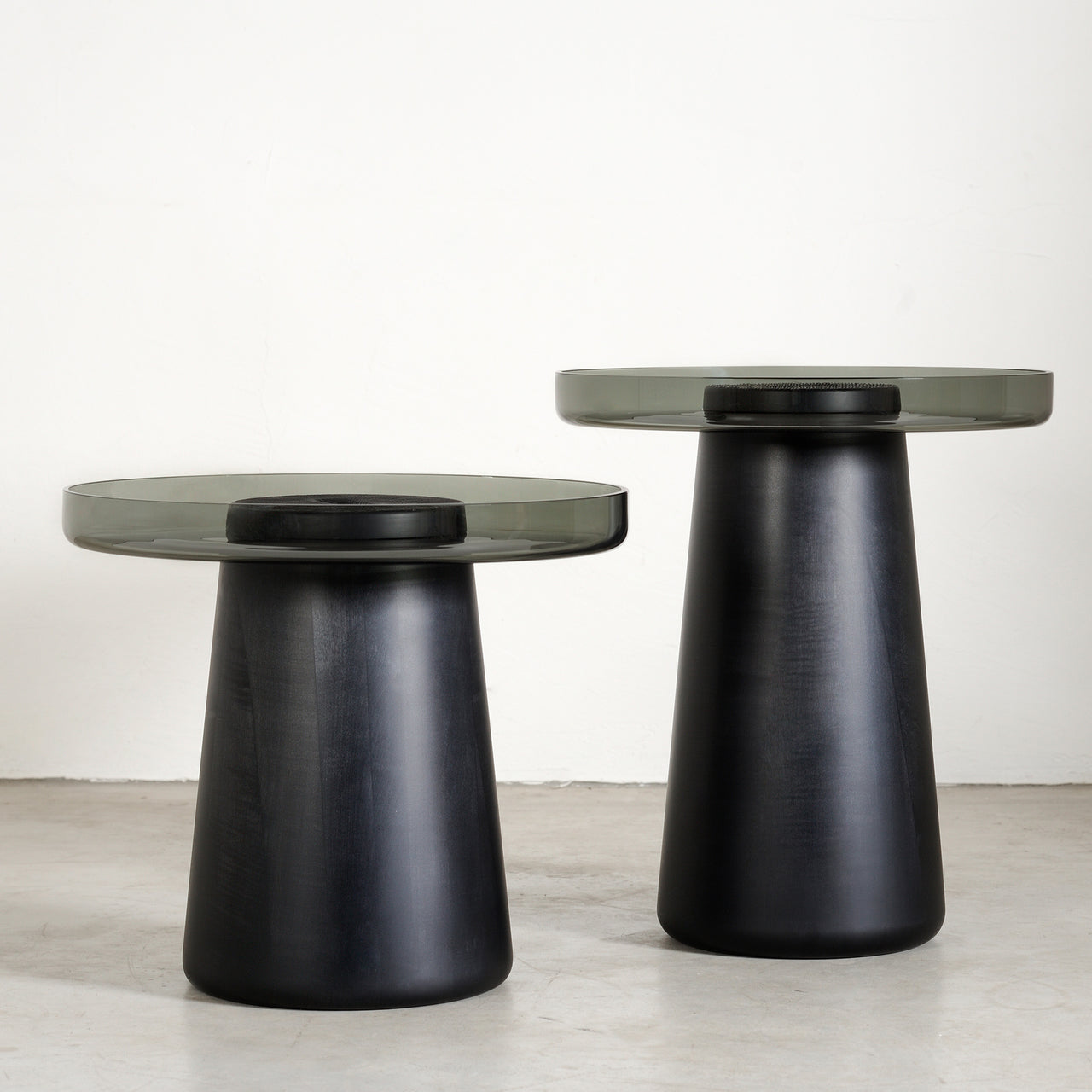 Koba Coffee Table: Round