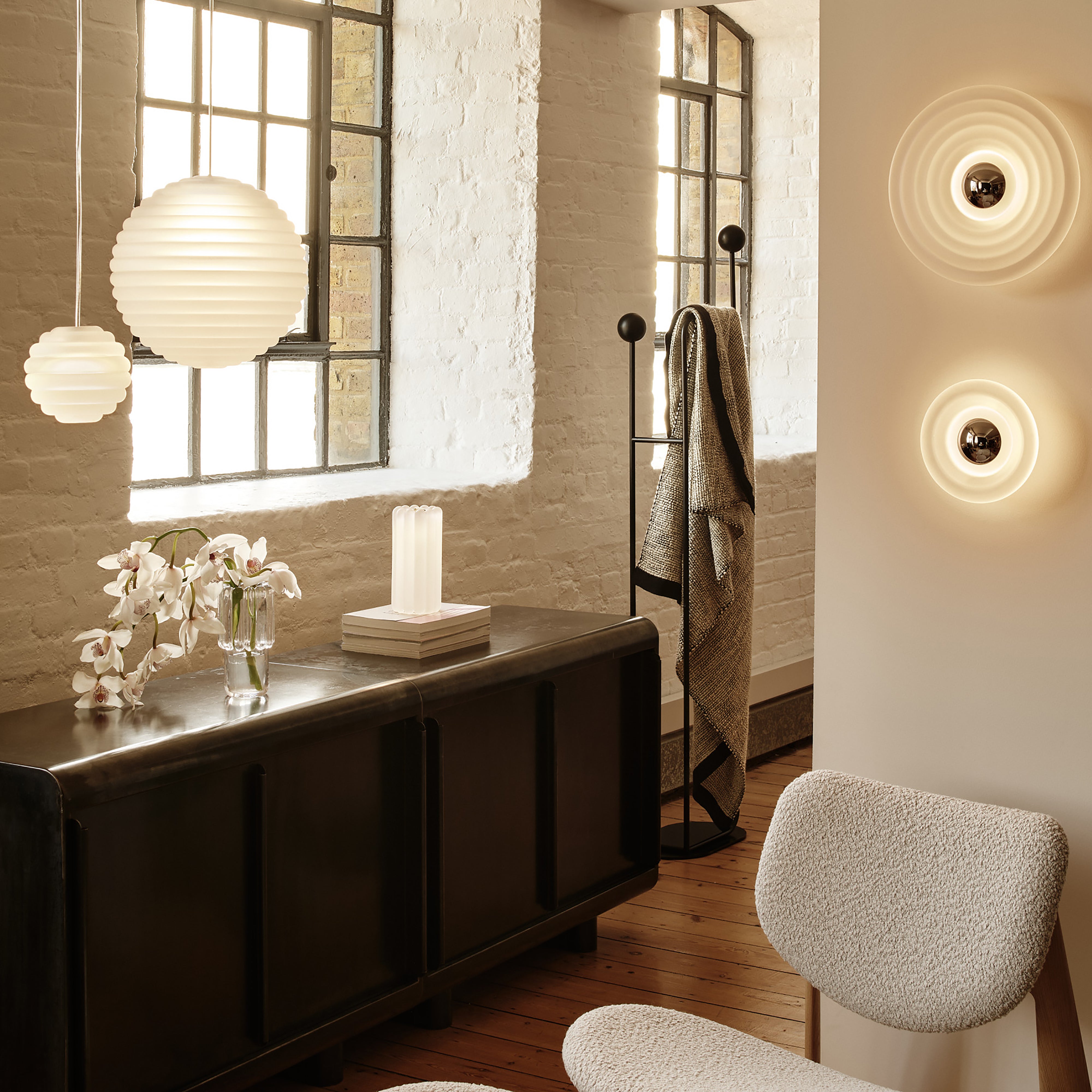 Press Sphere Frosted Pendant