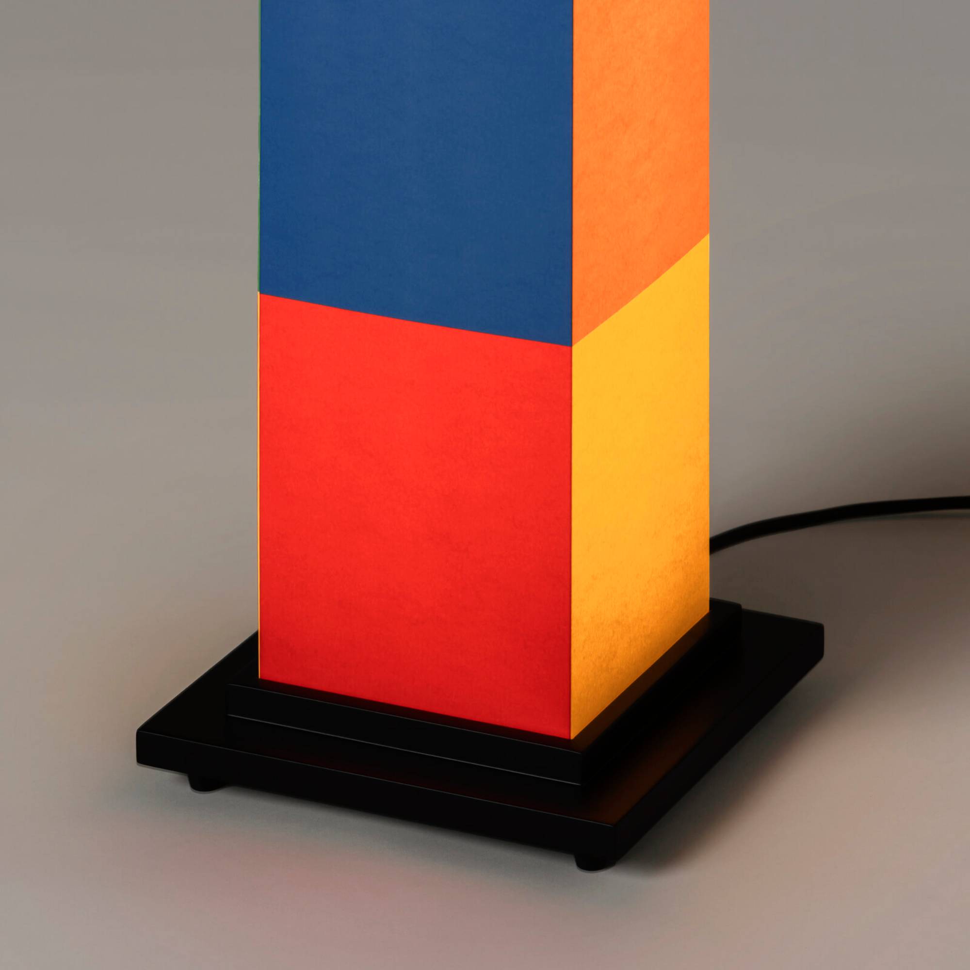 La Bella Durmiente Floor Lamp