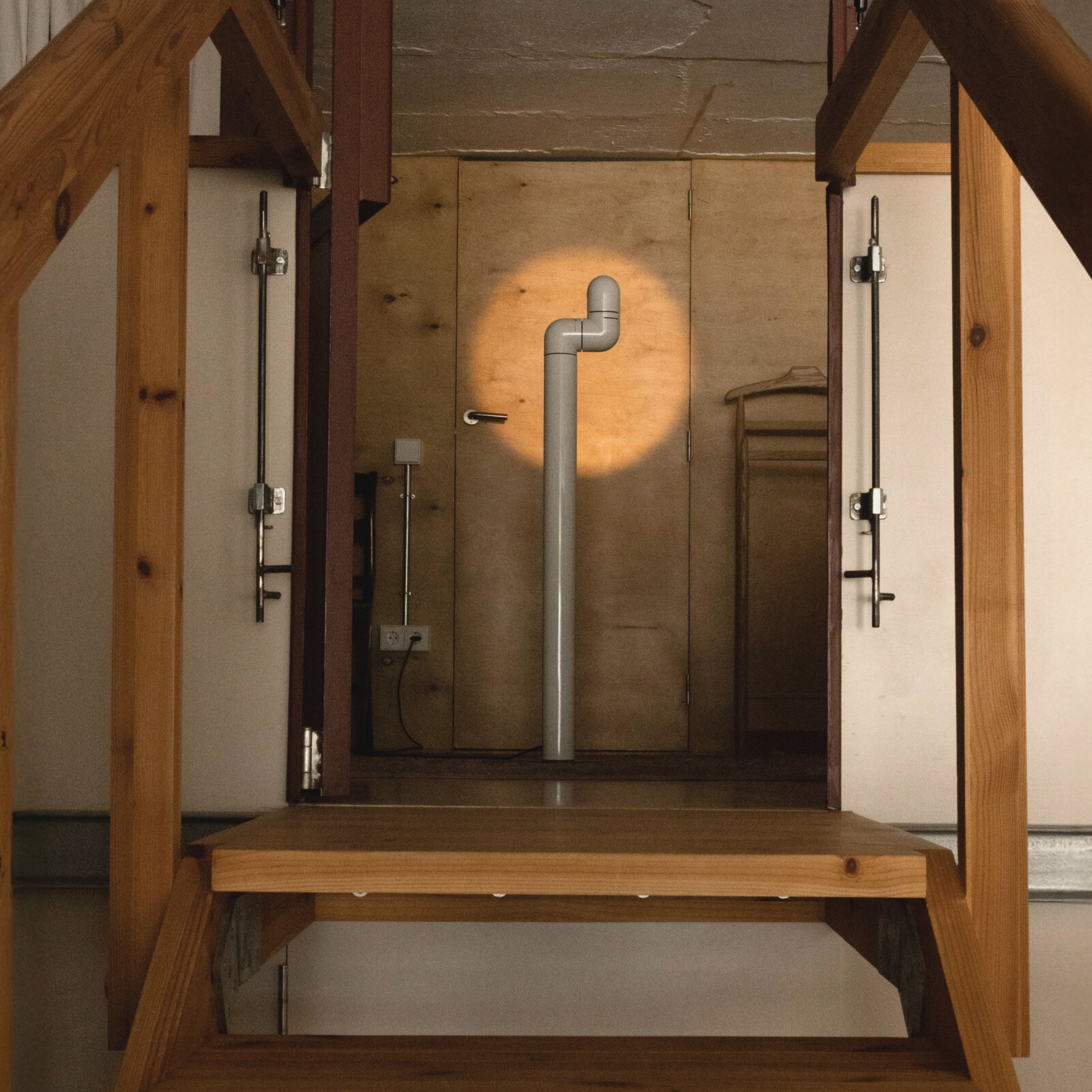 Tatu Floor Lamp