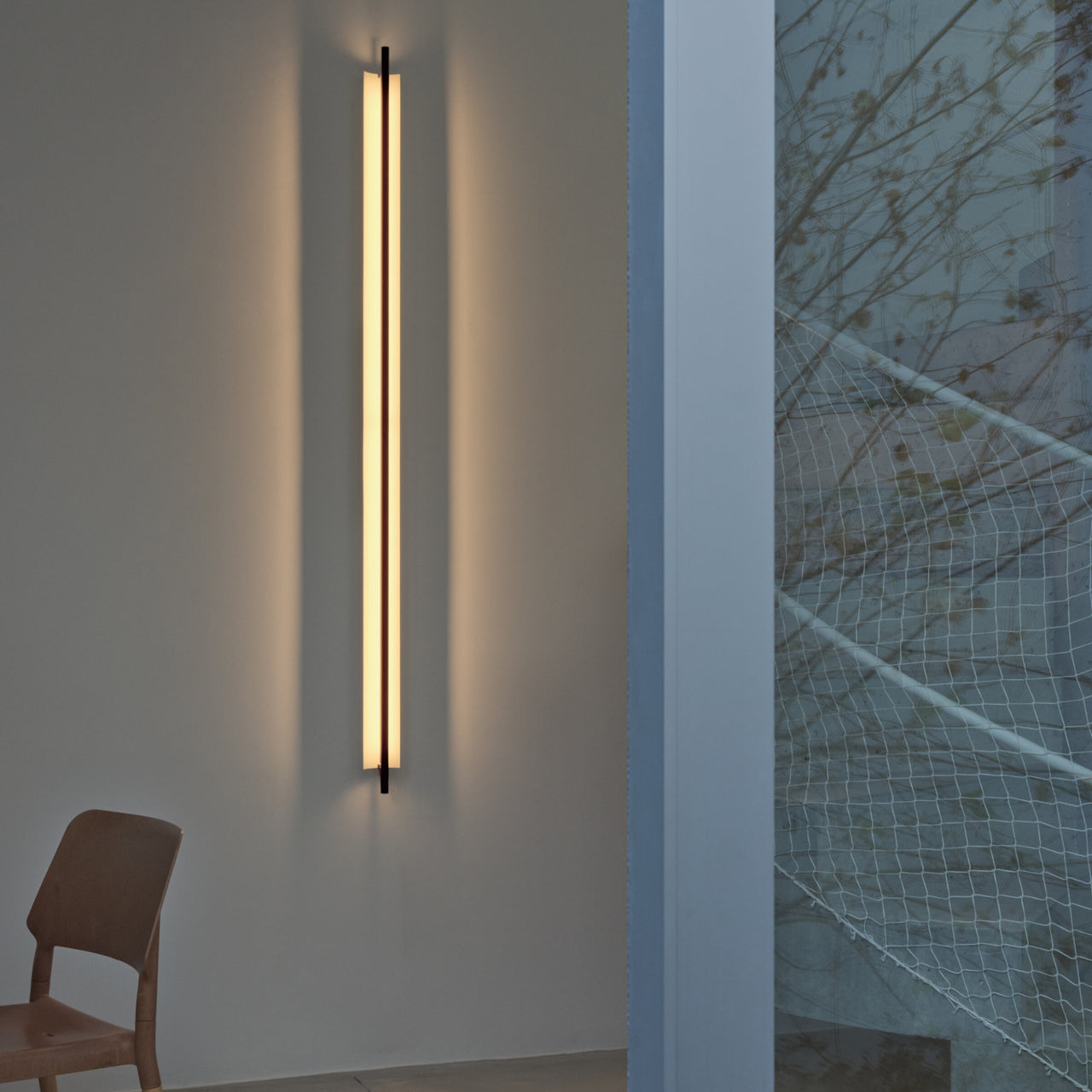Lámina Wall Lamp