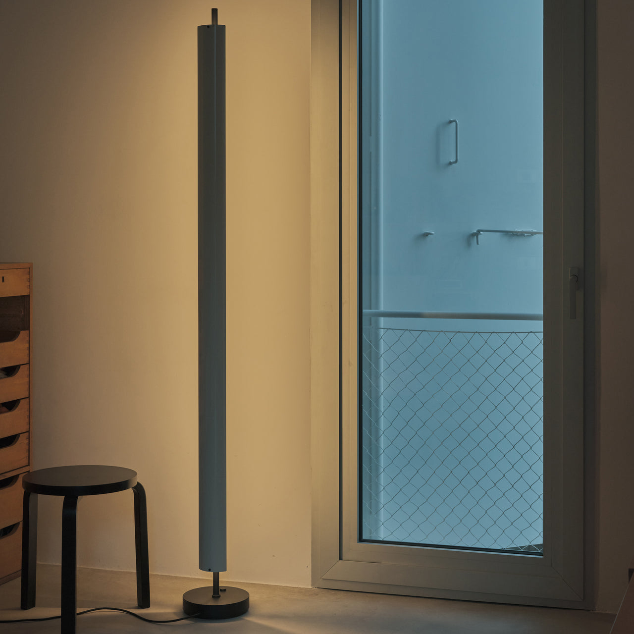 Lámina 165 Floor Lamp