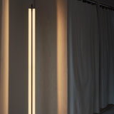 Lamina 165 Floor Lamp