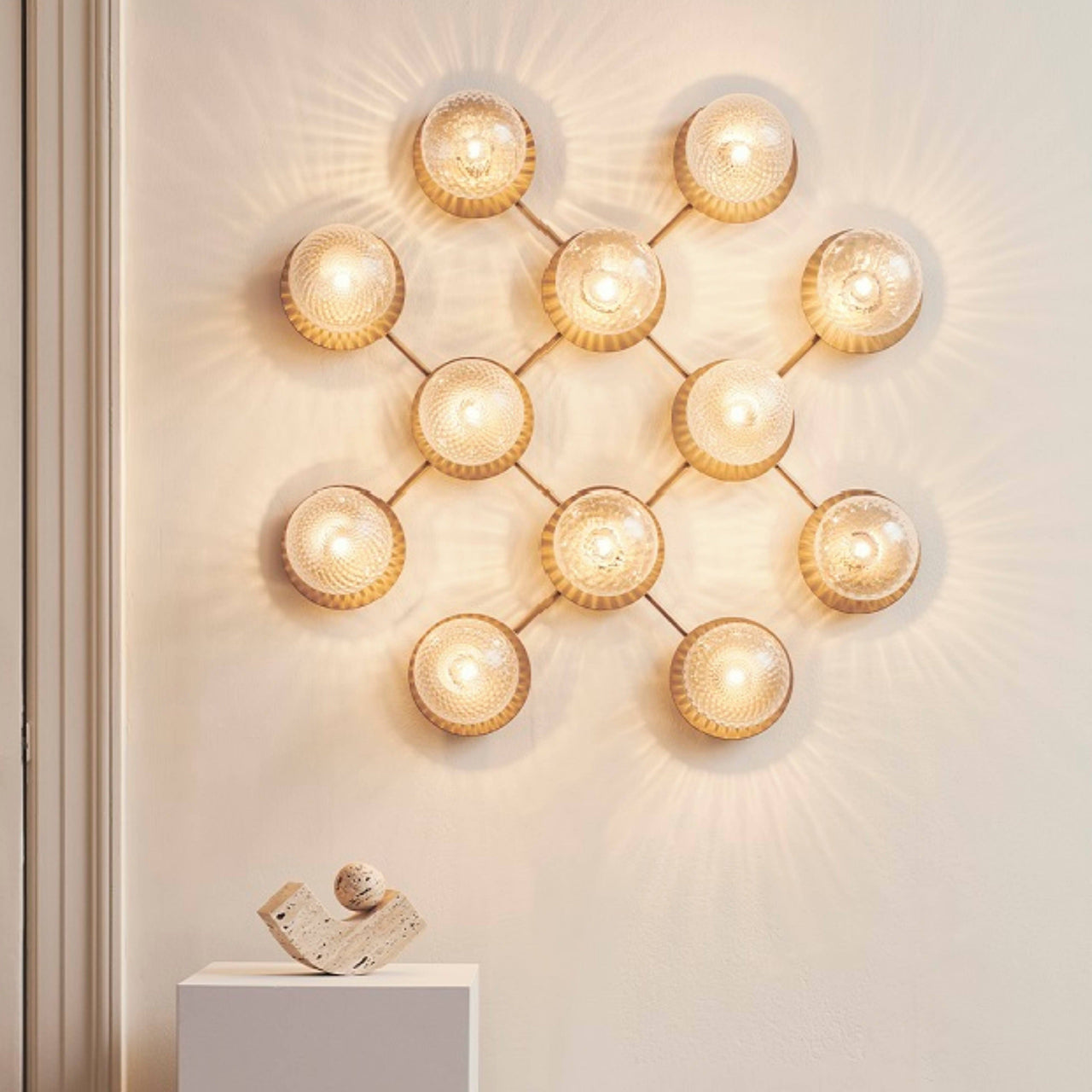 Liila 12 Wall + Ceiling Lamp